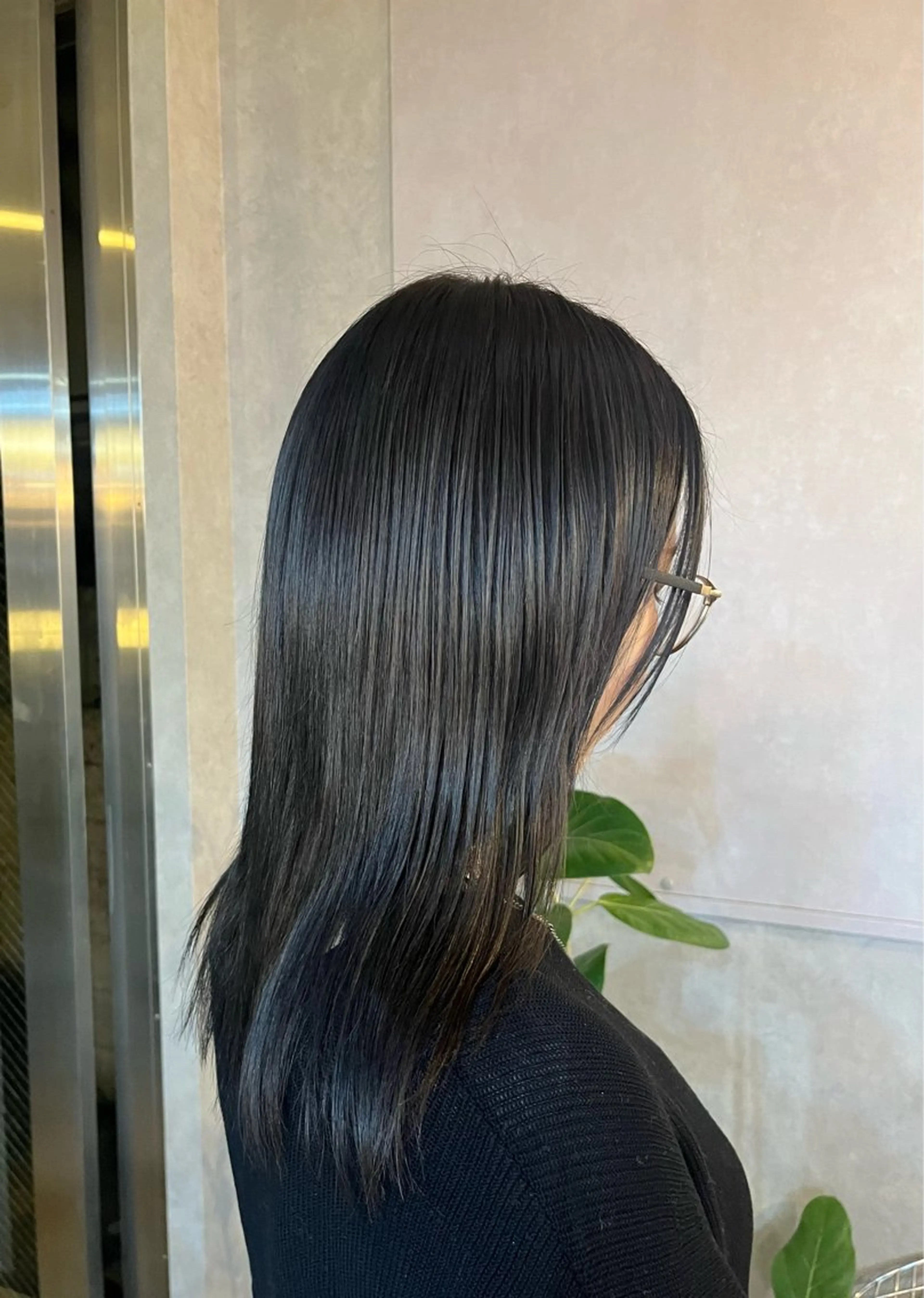 セミロング カラー アディクシーカラー アクアカラー 透明感カラー 髪質改善 トリートメント みほ/髪質改善/ モード/ニュアンスのヘアスタイル