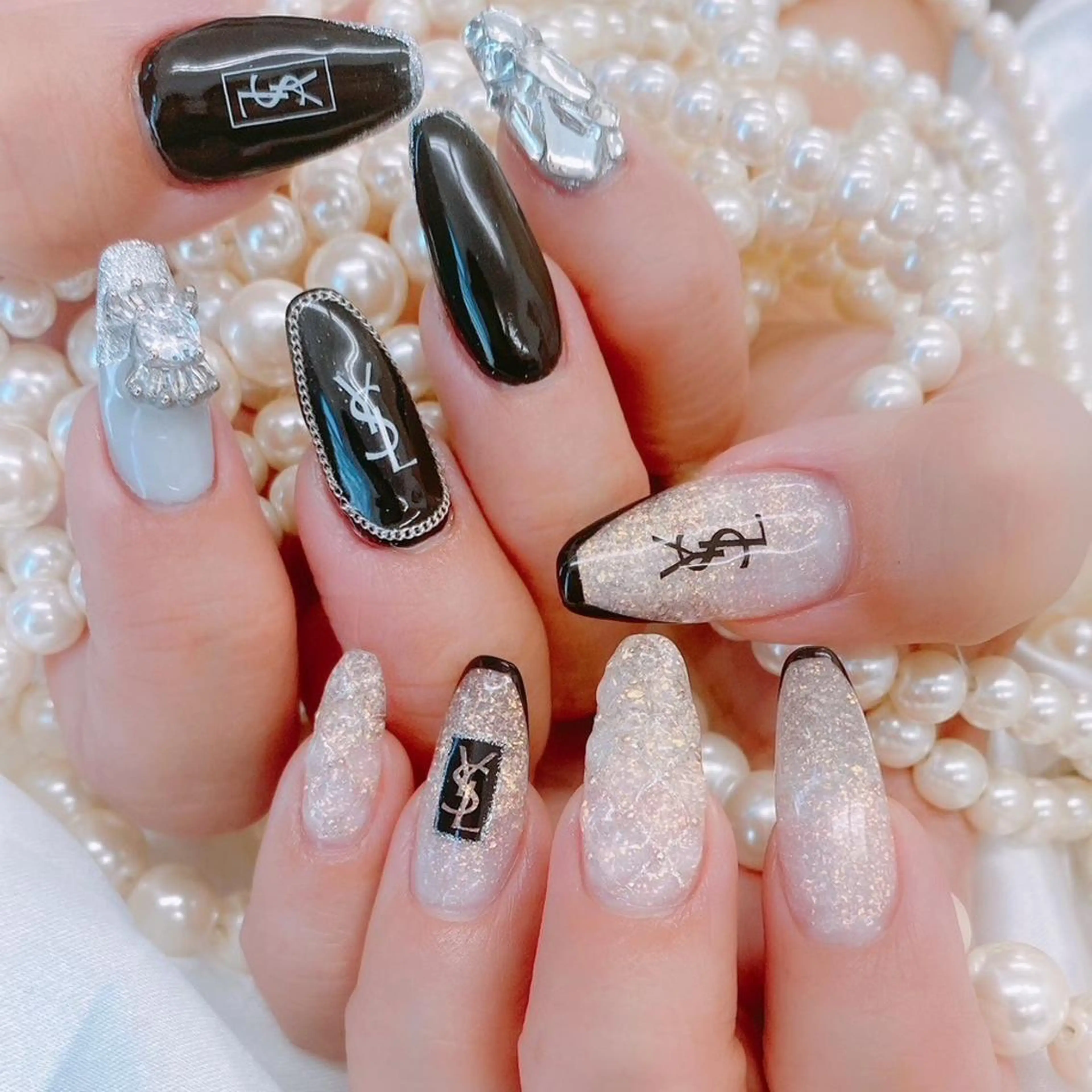 ネイル Nail salon Honey Beeのネイルデザイン
