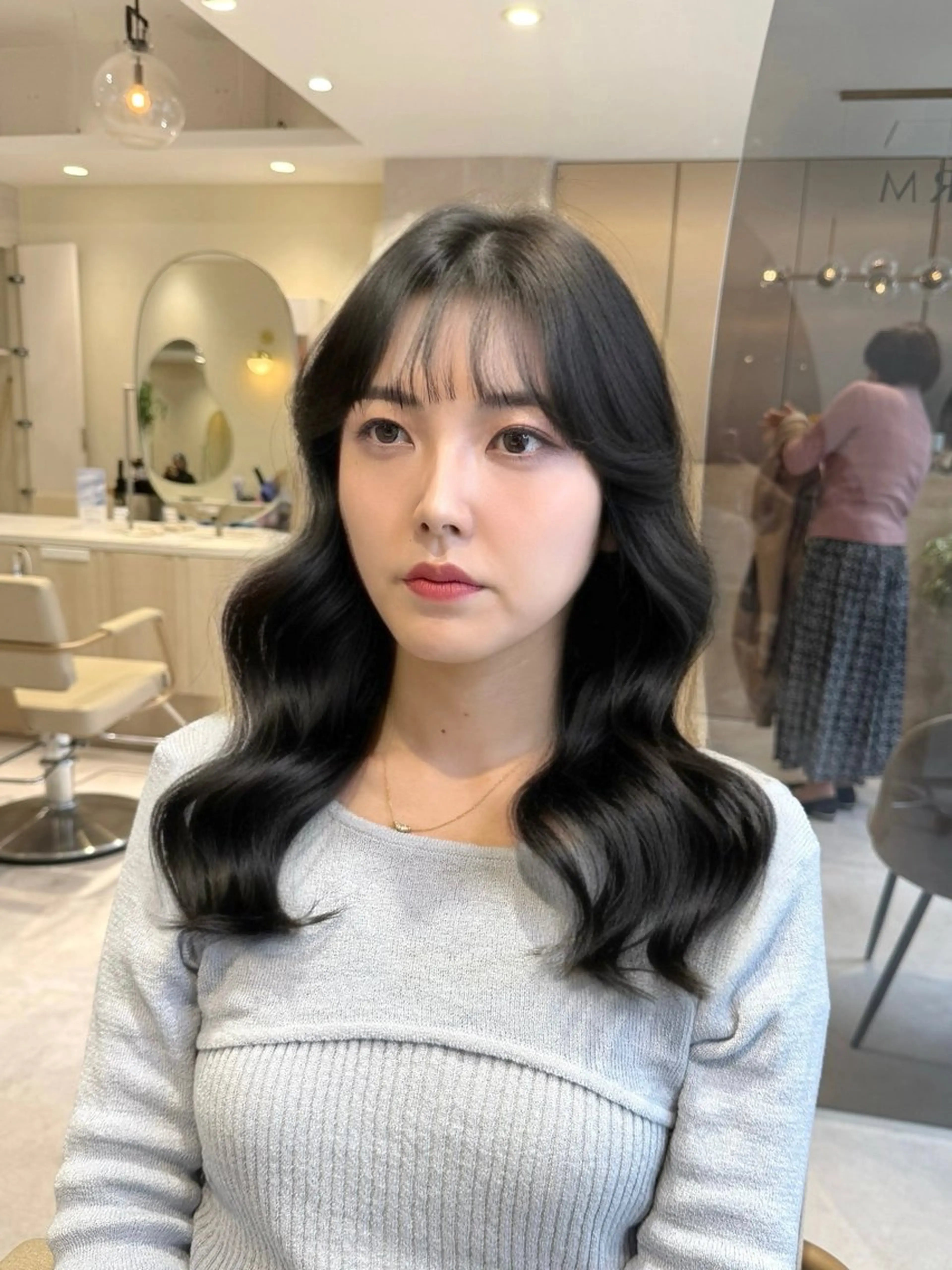 ロング カラー 黒髪 ブルーカラー ブルーブラック イルミナカラー カット ヘアカラー トリートメント 透明感カラー🌿 グレージュ🐺陽介のヘアスタイル