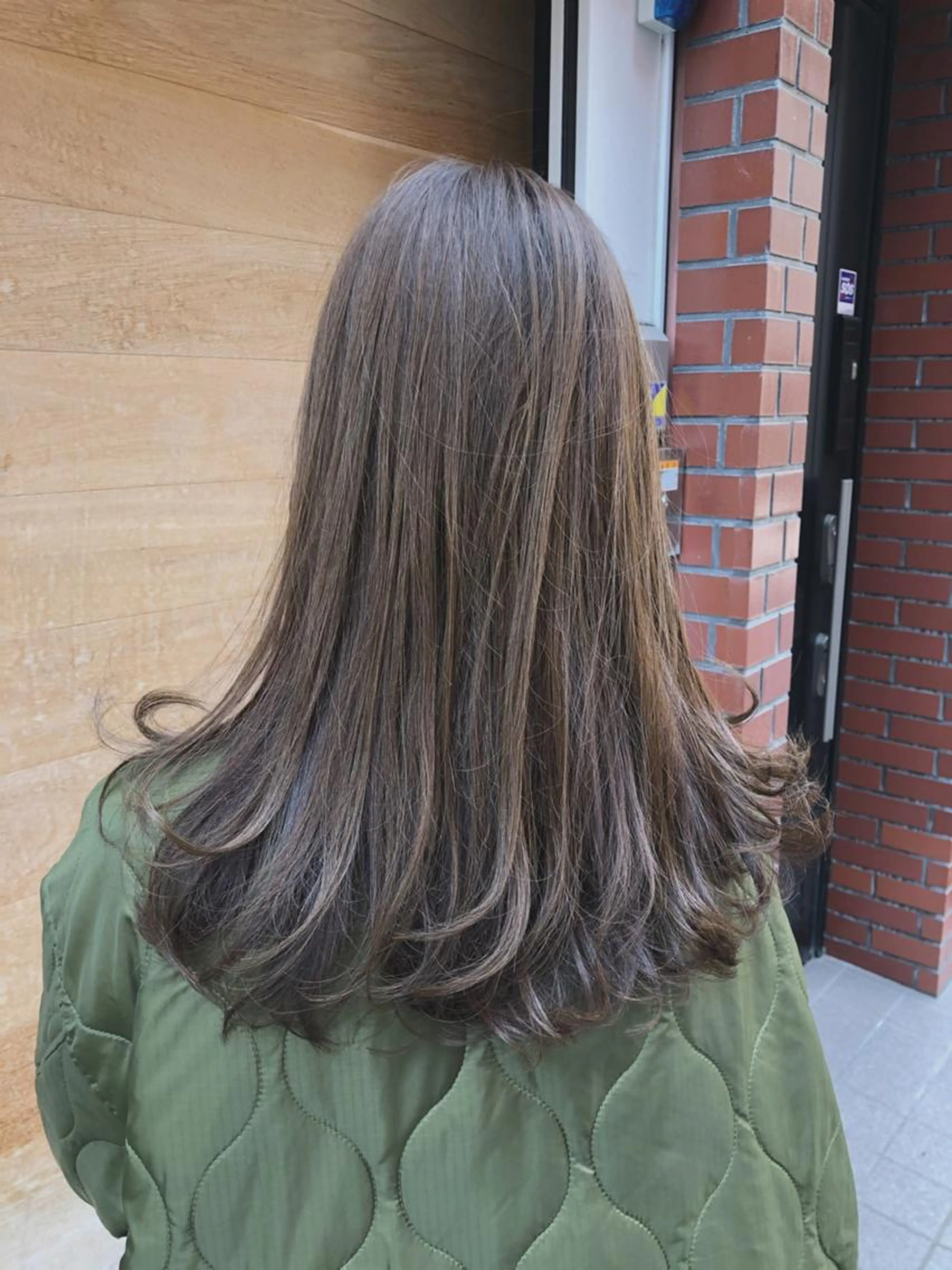 【水分&保湿TR🫧】カット+ 透明感カラー＋oggiotto2ステップTRの写真