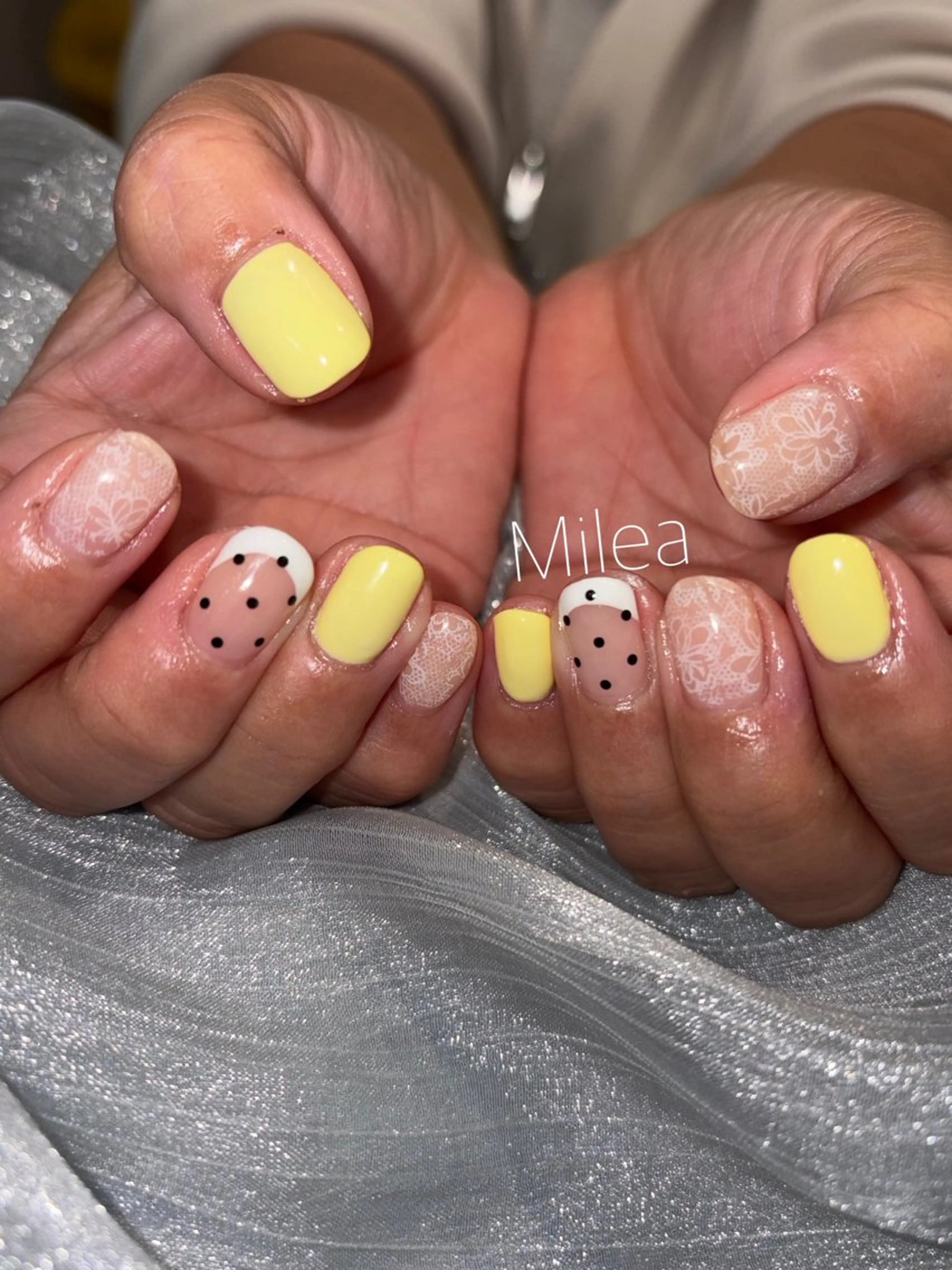 ネイル ハンドネイル Milea🩵 Sayaka🪩のネイルデザイン