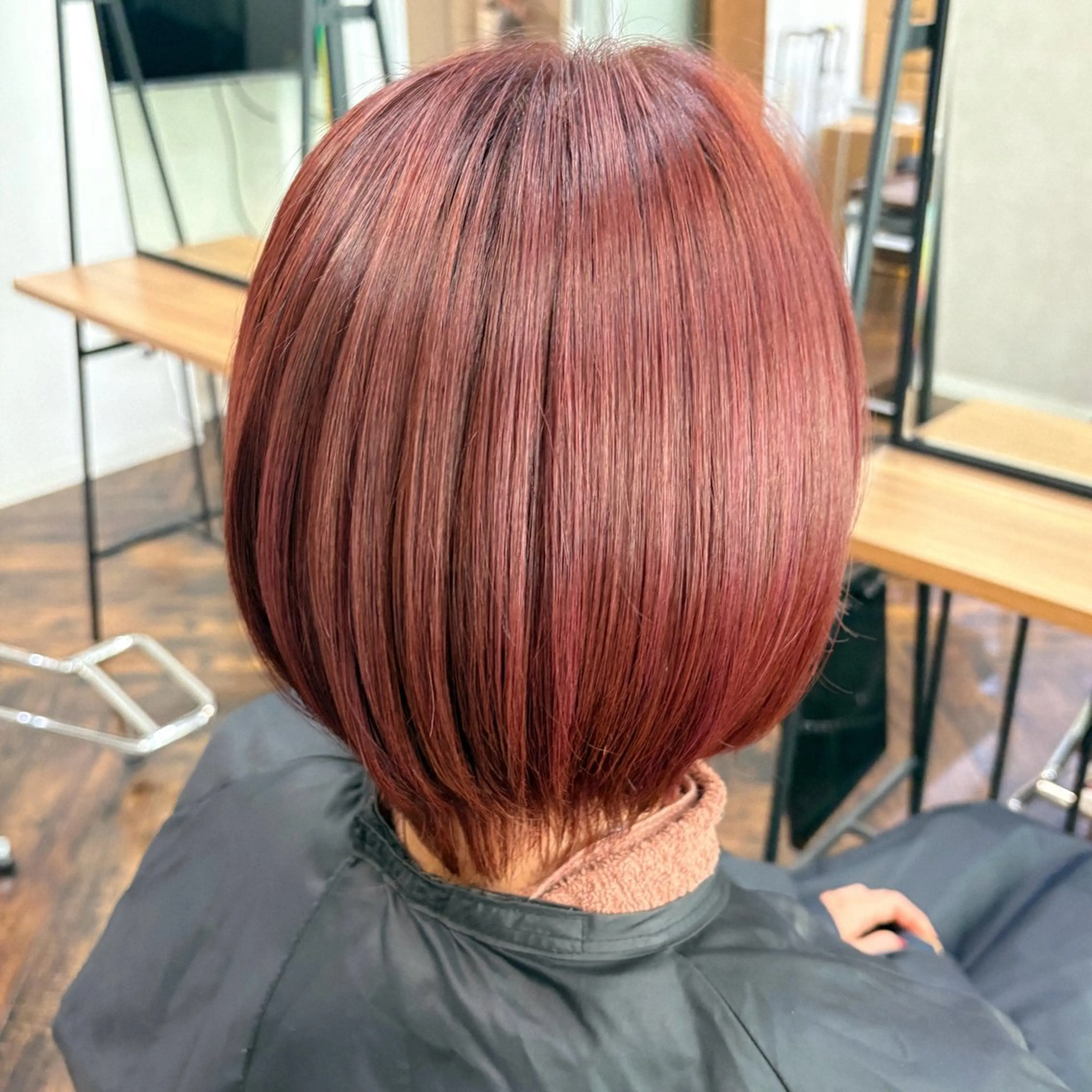 カラー オレンジ ピンクカラー 🐺ིྀ顔周レイヤー /髪質改善🩵aoiのヘアスタイル