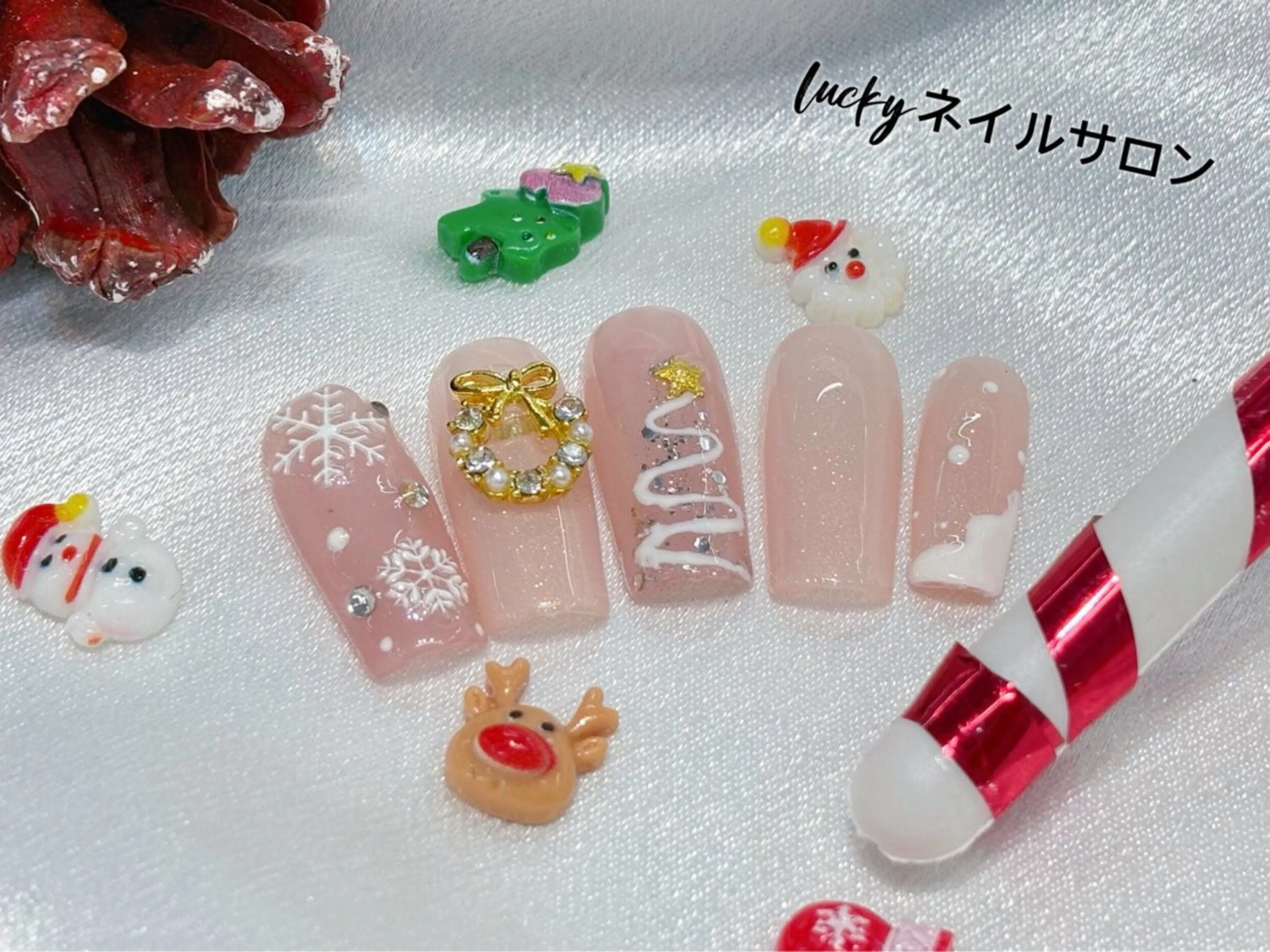 ネイル アートネイル チークネイル 長さ出し フットネイル ジェルネイル ラッキーネイルサロン 西川口東口店のネイルデザイン