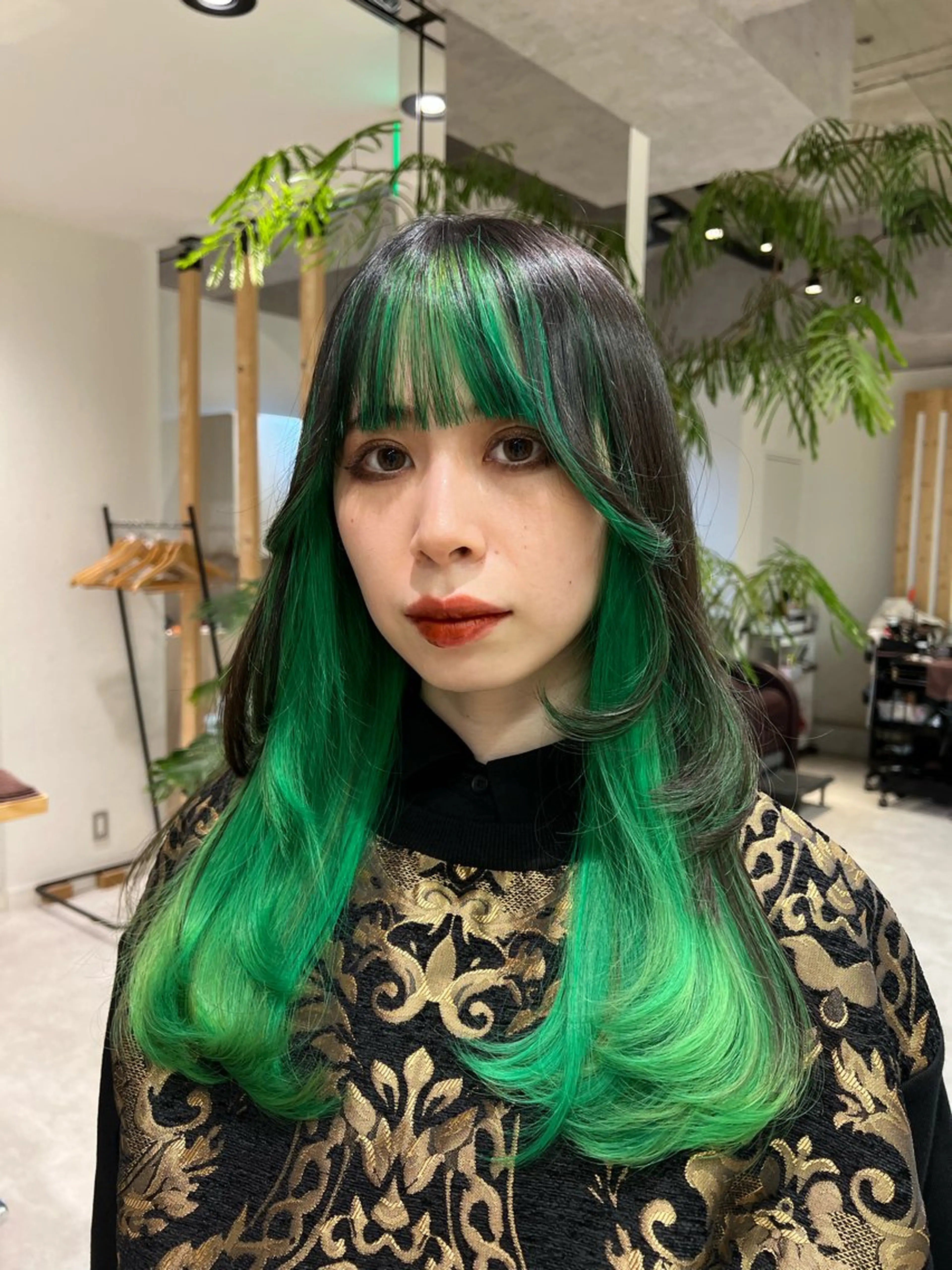 セミロング カラー ヘアカラー トリートメント 🍀お悩み改善憧れの 美髪 小林風雅のヘアスタイル