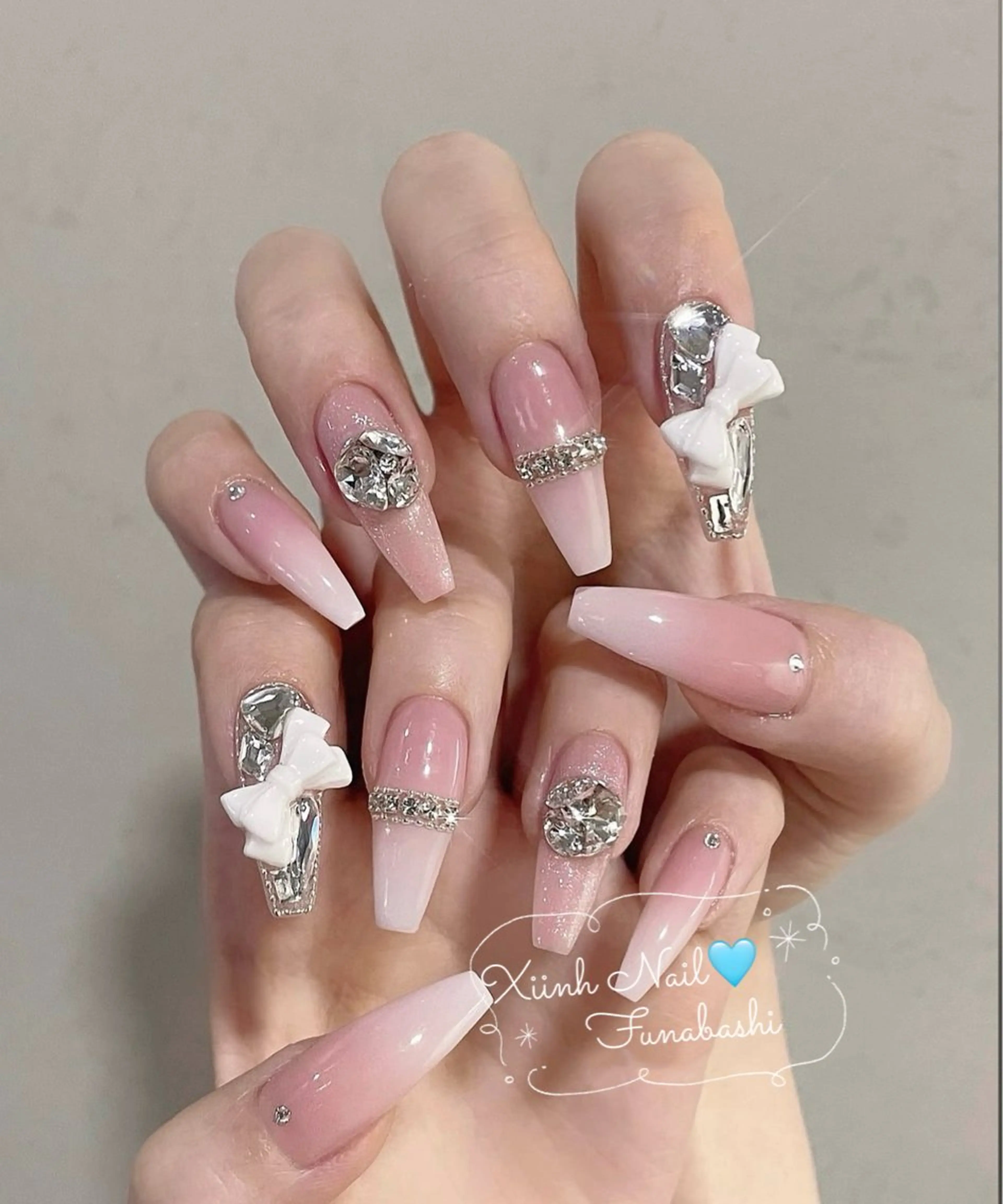 ネイル チークネイル 桜ネイル 長さ出し フットネイル ジェルネイル ハンドネイル XIINH NAIL SALONのネイルデザイン