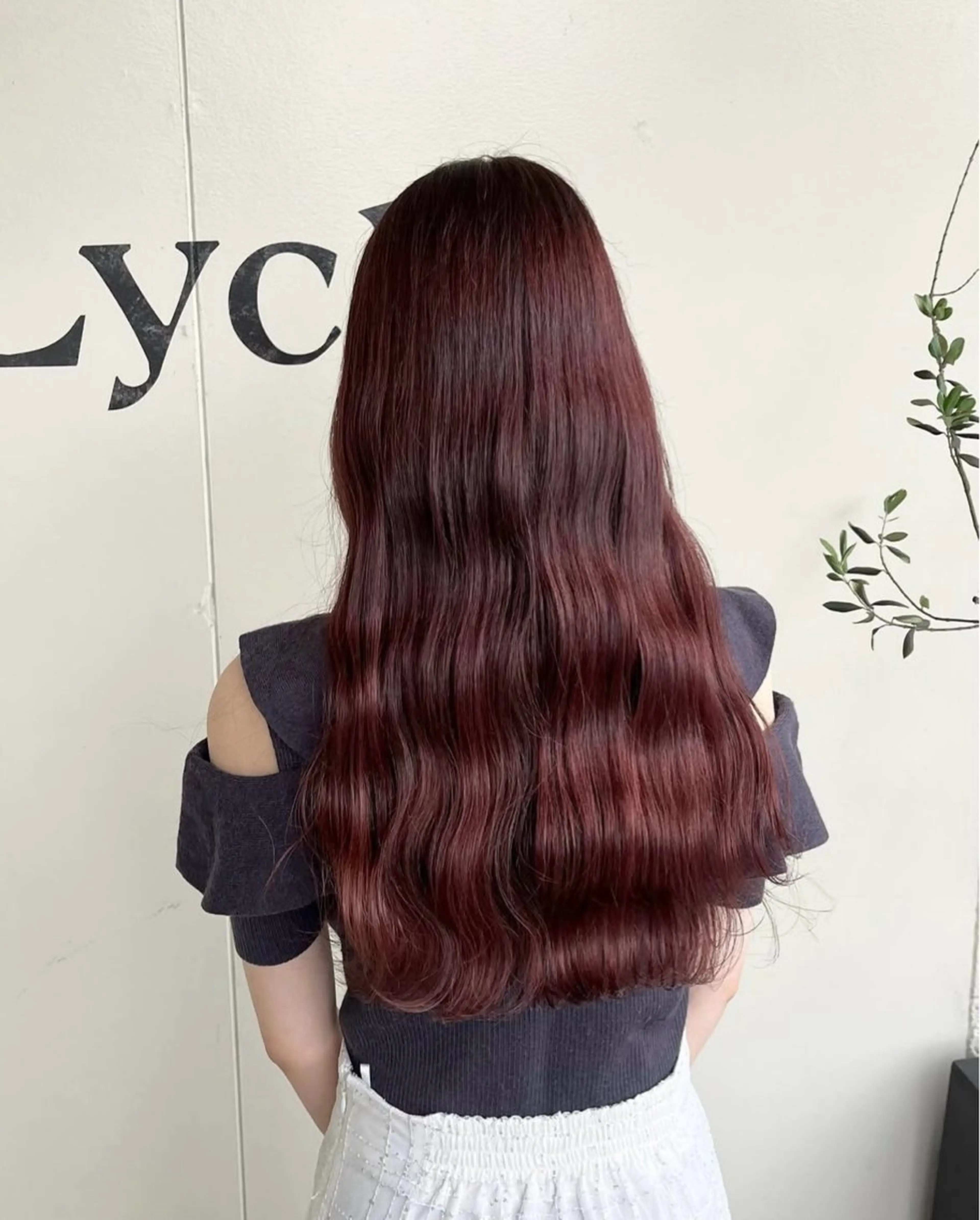 ロング カラー ブリーチ ブリーチなしカラー ピンクカラー バイオレットカラー カット ヘアカラー トリートメント 谷口晴美　ピンク / 透明感カラーのヘアスタイル