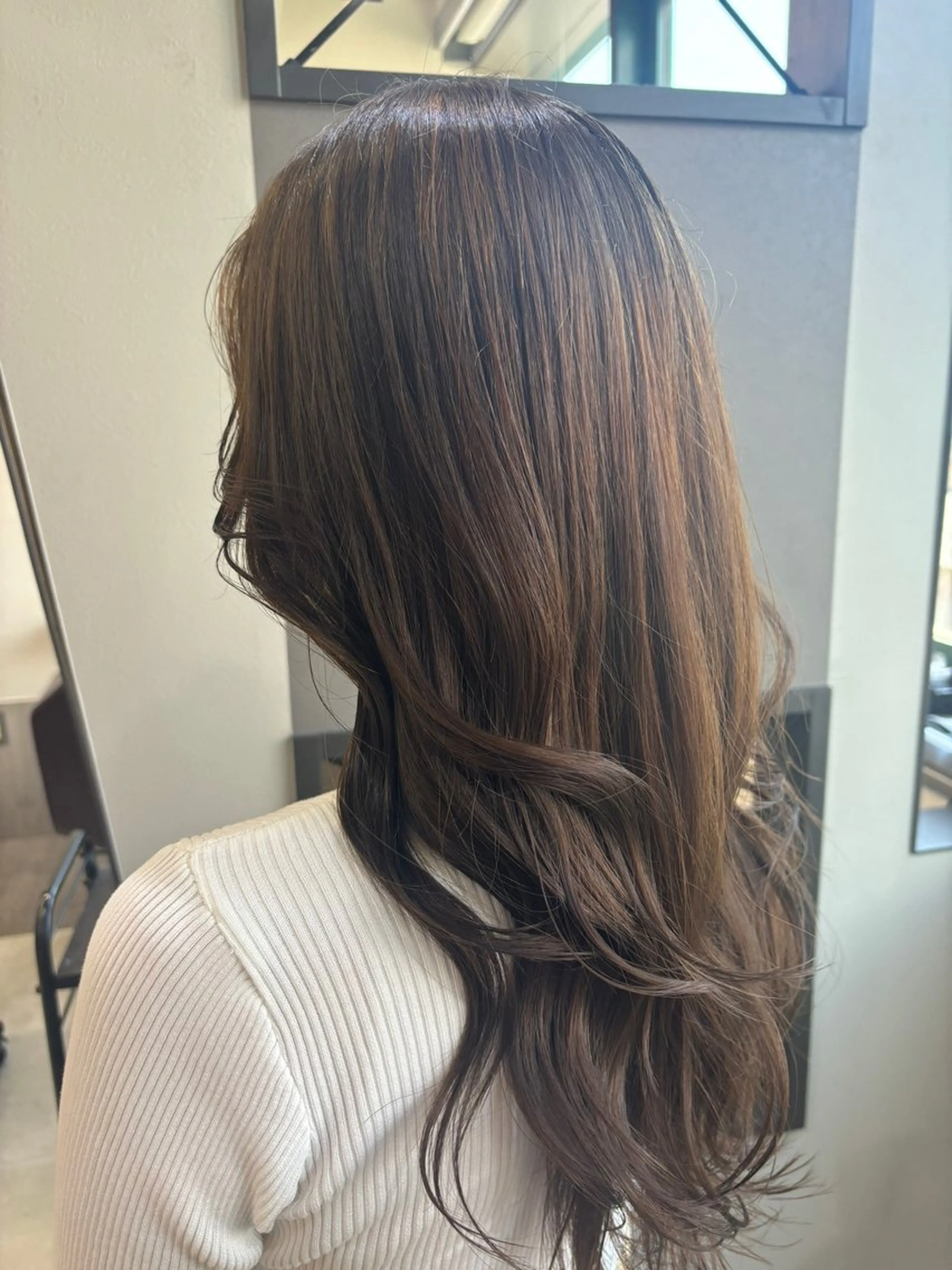 ロング カット ヘアカラー トリートメント ブリーチなしWカラー ヘアセット菜希のヘアスタイル