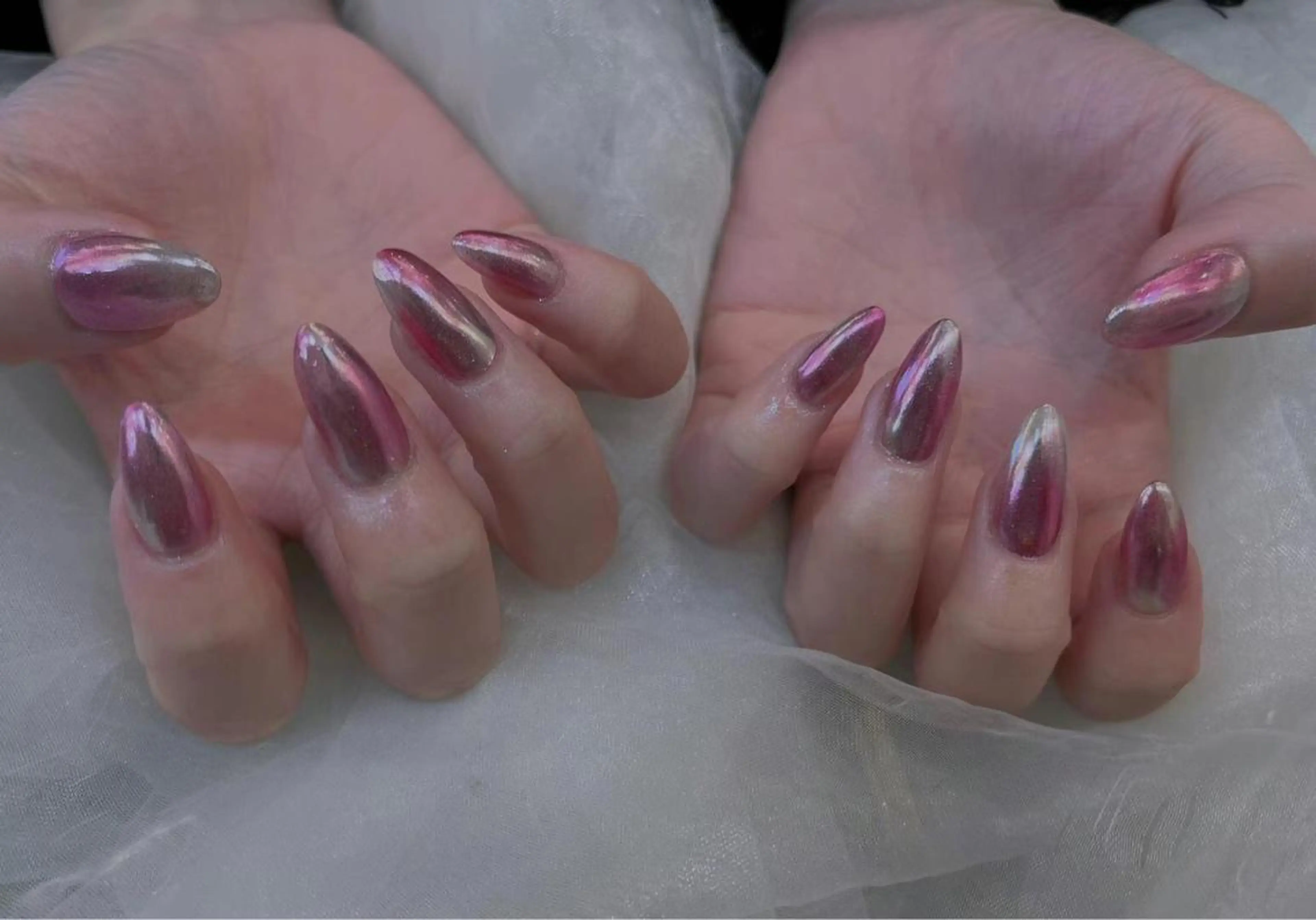 ネイル キラキラネイル ミラーネイル ピンク シルバー Babarla　Nail　Salon所属・babarla Nailのネイルデザイン