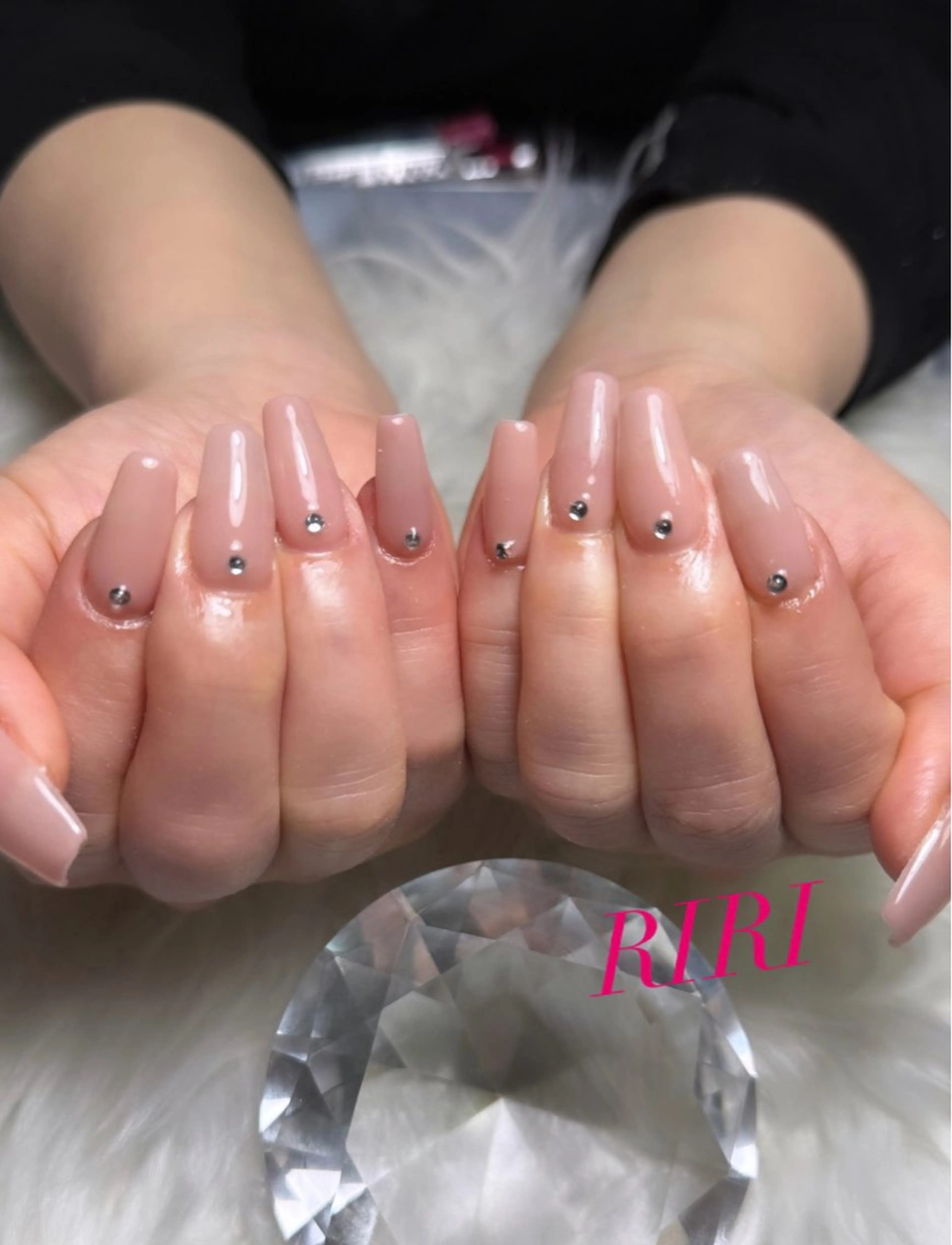 ネイル ハンドネイル 藤原 莉紅のネイルデザイン