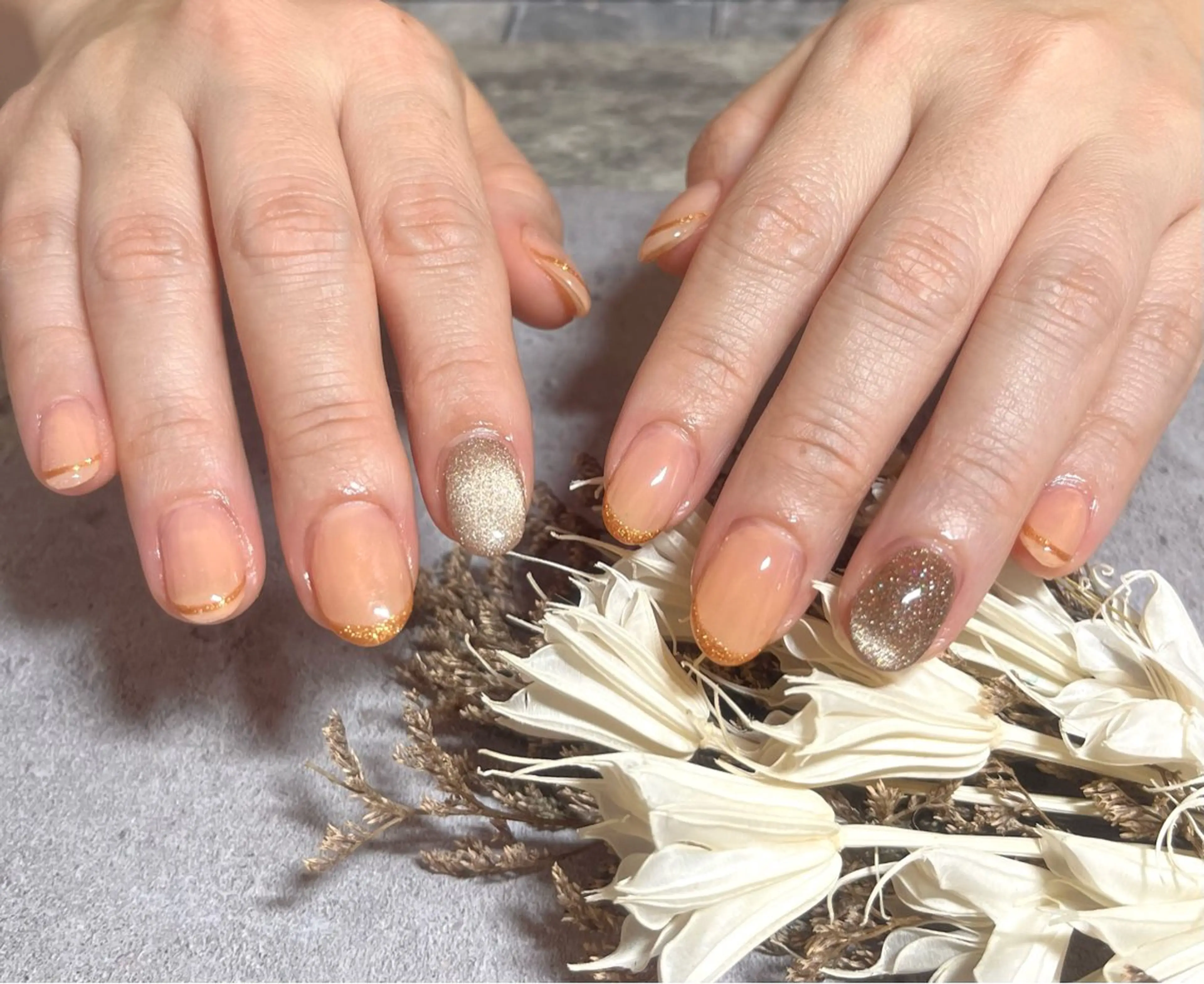 ショート 2DY NAIL SALONのネイルデザイン
