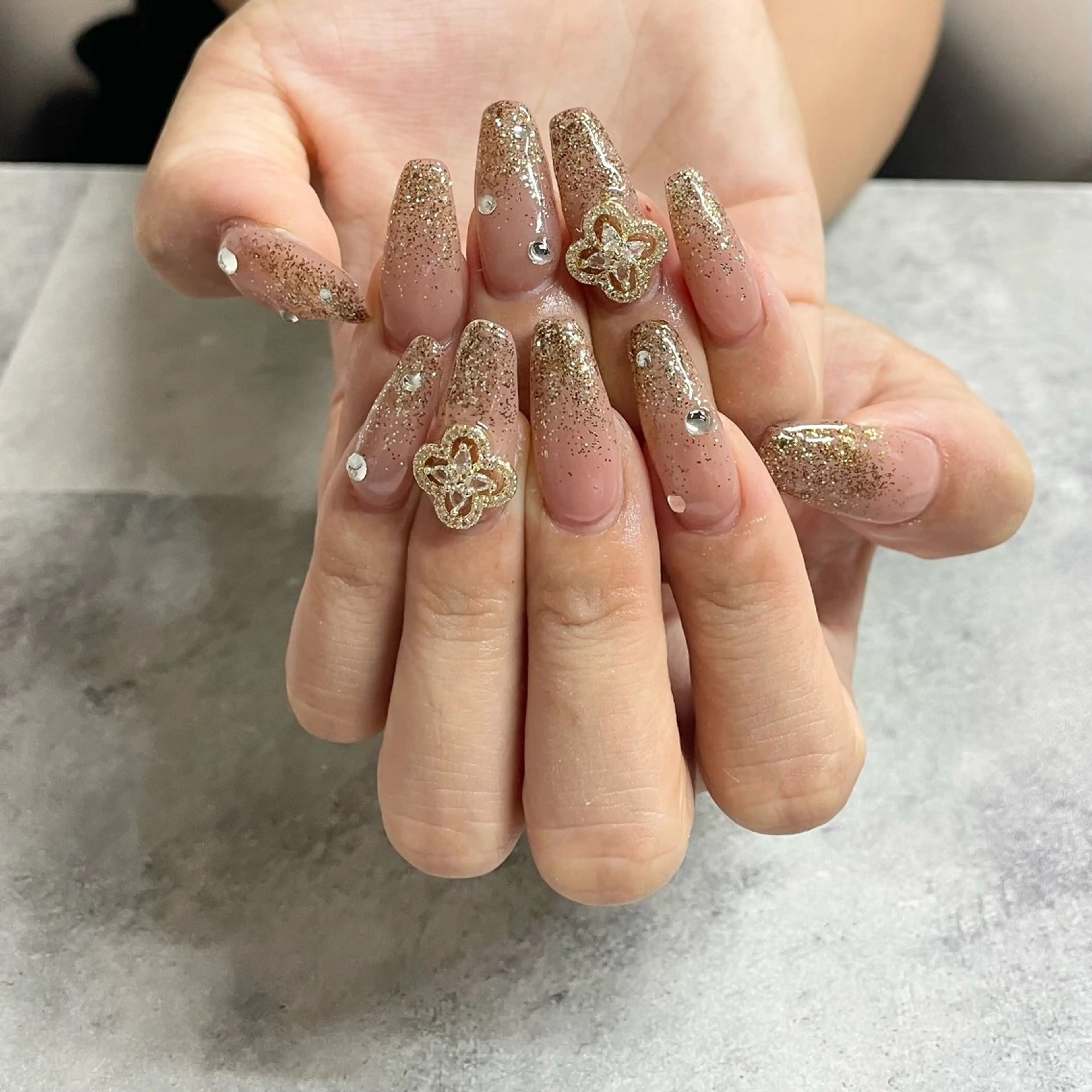 ネイル FELICE ﾌｪﾘｰﾁｪのネイルデザイン