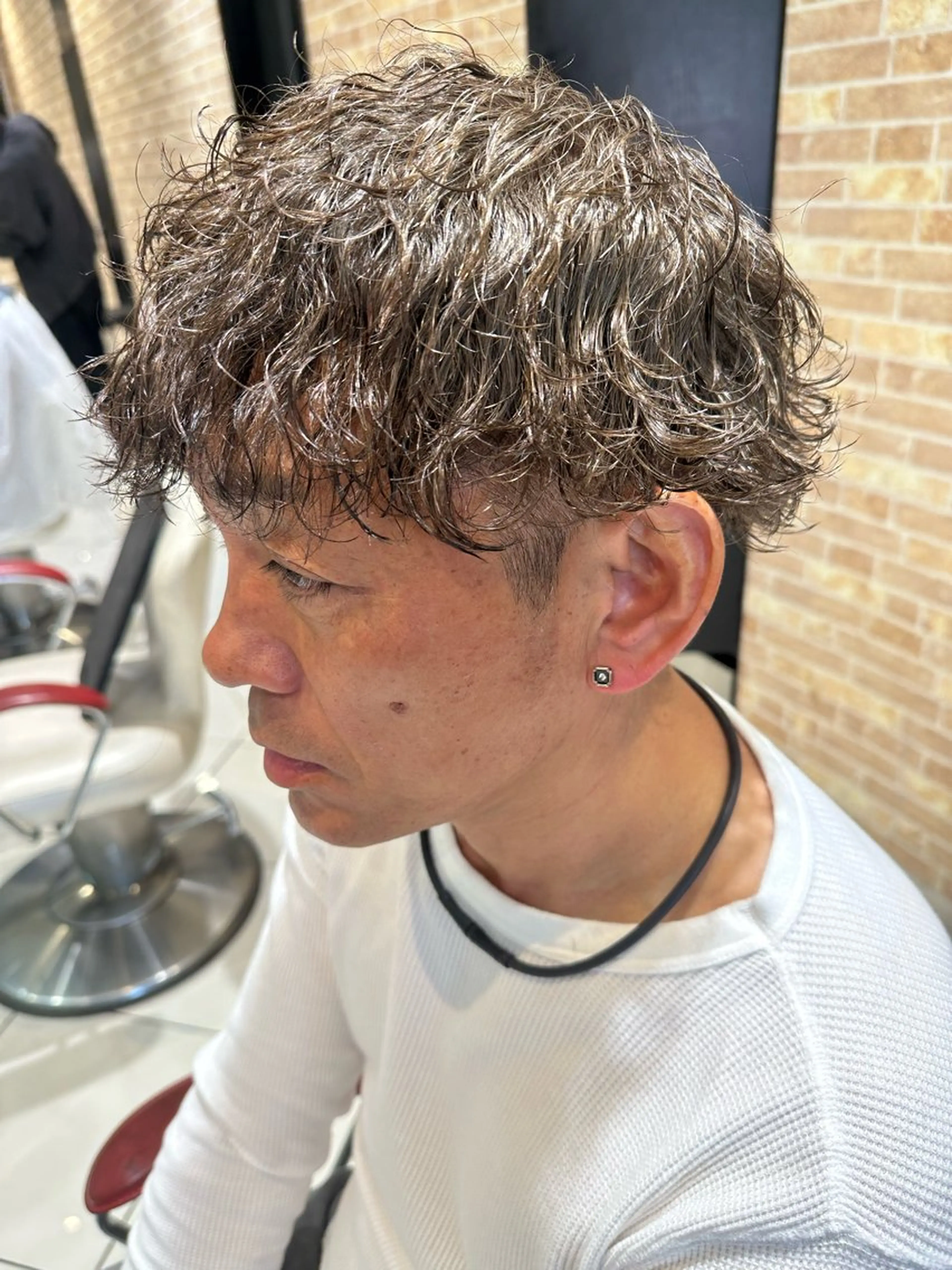 ショート パーマ メンズ メンズパーマ 波巻きパーマ 💈メンズ特化 美容師サキ💈のヘアスタイル