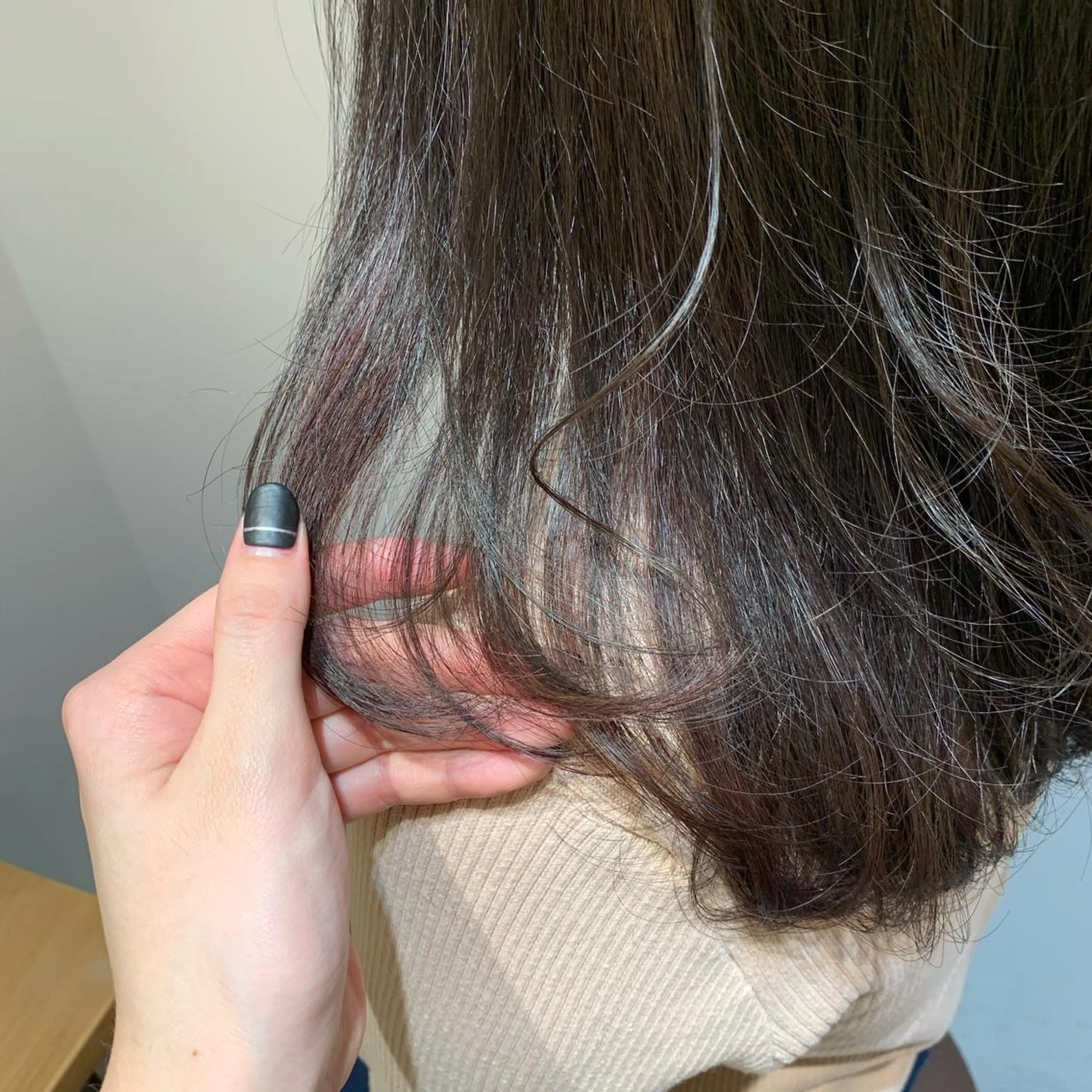 セミロング カラー 韓国スタイル🇰🇷 annaのヘアスタイル