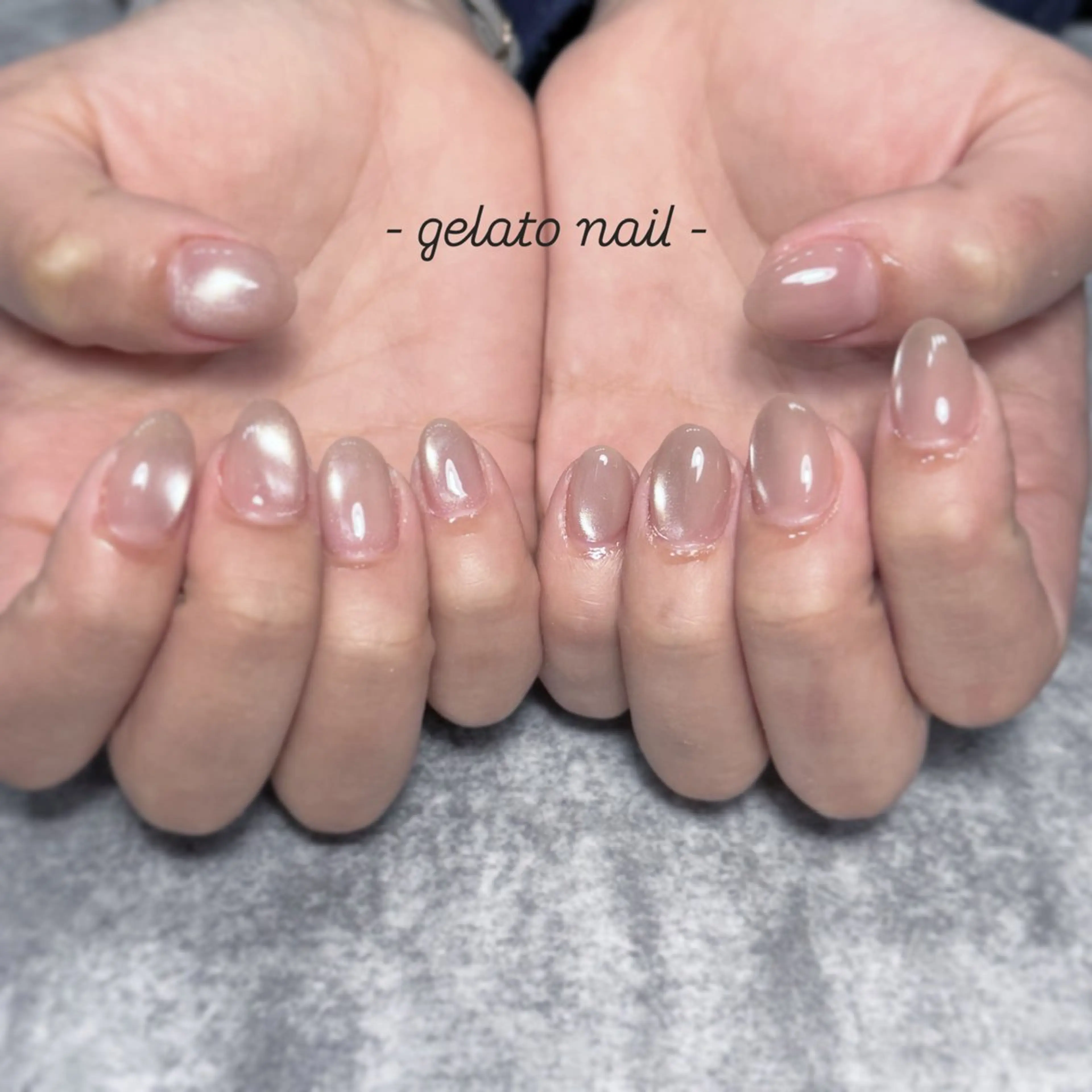 ネイル 氷ネイル・うるうるネイル キラキラネイル ワンカラーネイル ハンドネイル 大森 日奈子のネイルデザイン