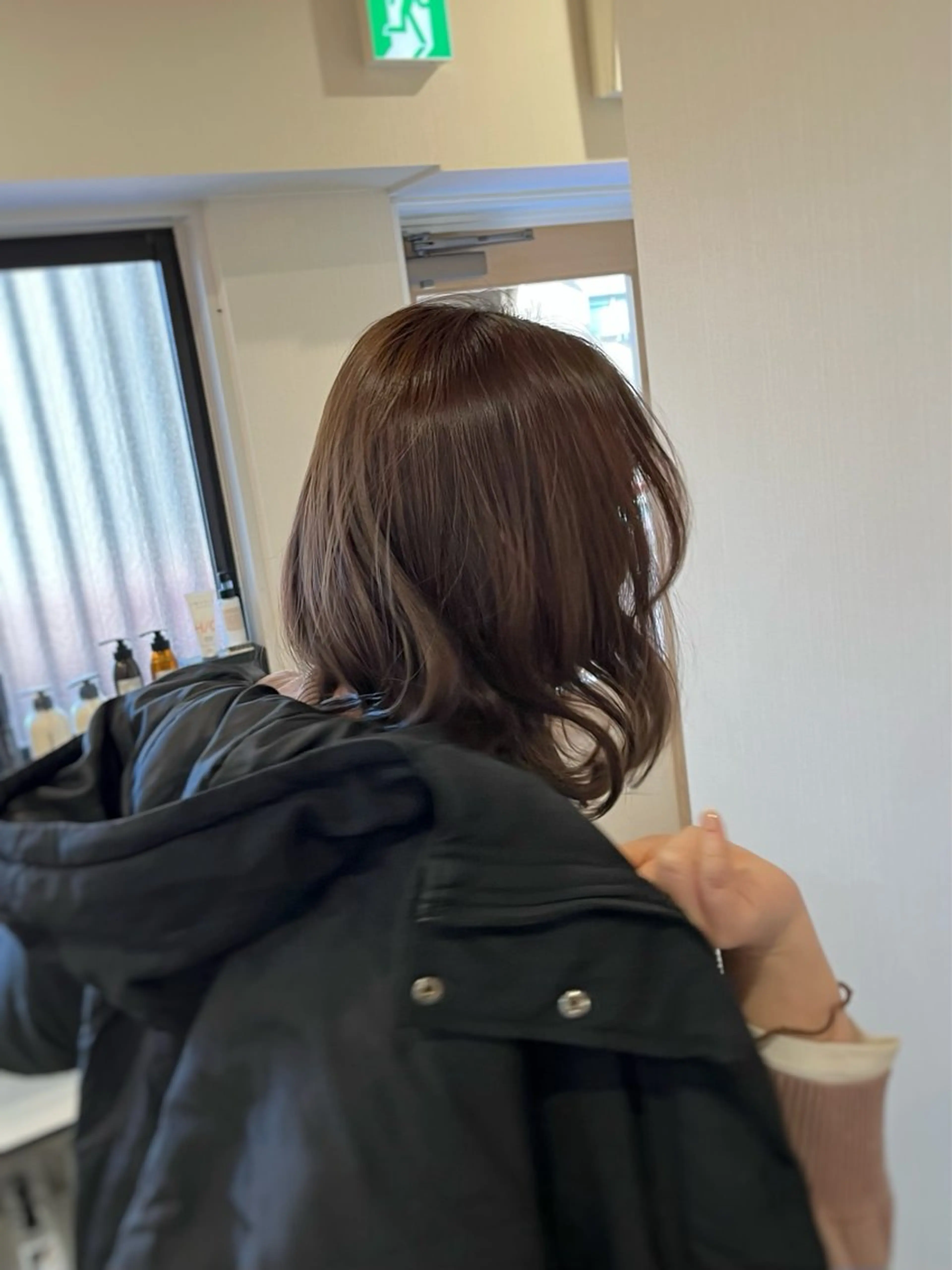 ミディアム カラー CLOVE所属・下石怜子/レイヤー/ 透明感カラーのヘアスタイル