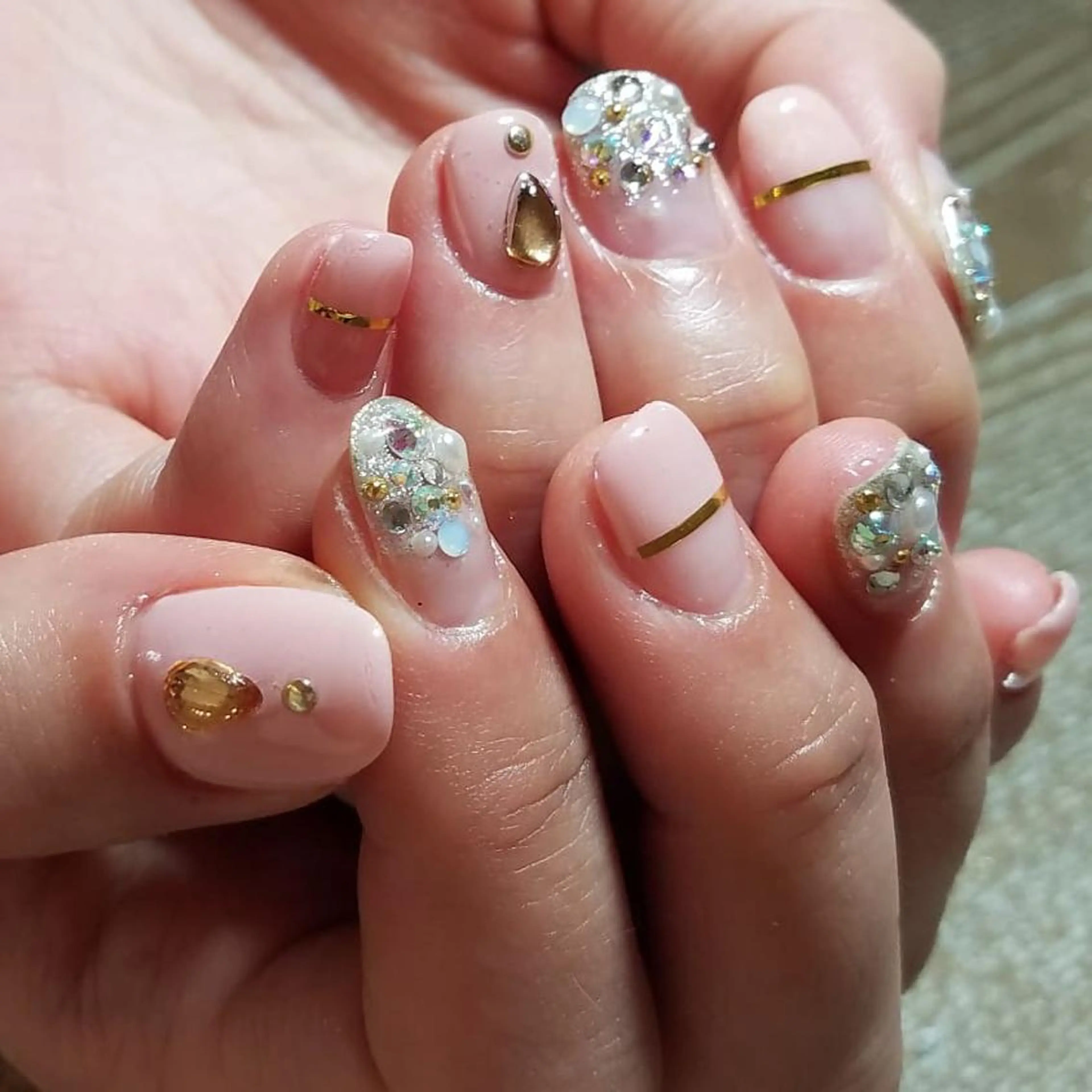 ネイル ハンドネイル JuniNail 주니네일🇰🇷suのネイルデザイン