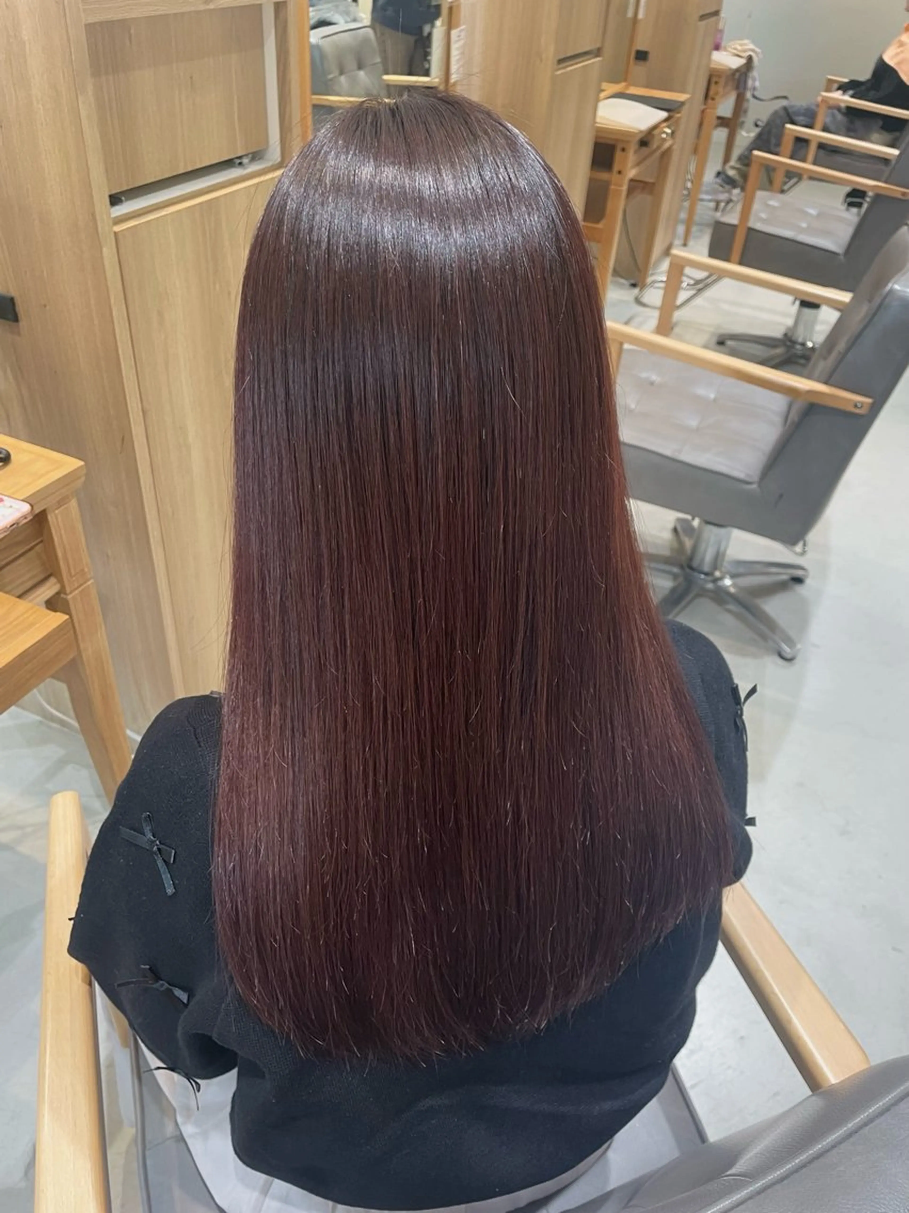 カラー ピンクカラー レッドカラー カット 縮毛矯正 トリートメント 大人可愛い🎀ིྀ 🪞柔らかベージュのヘアスタイル