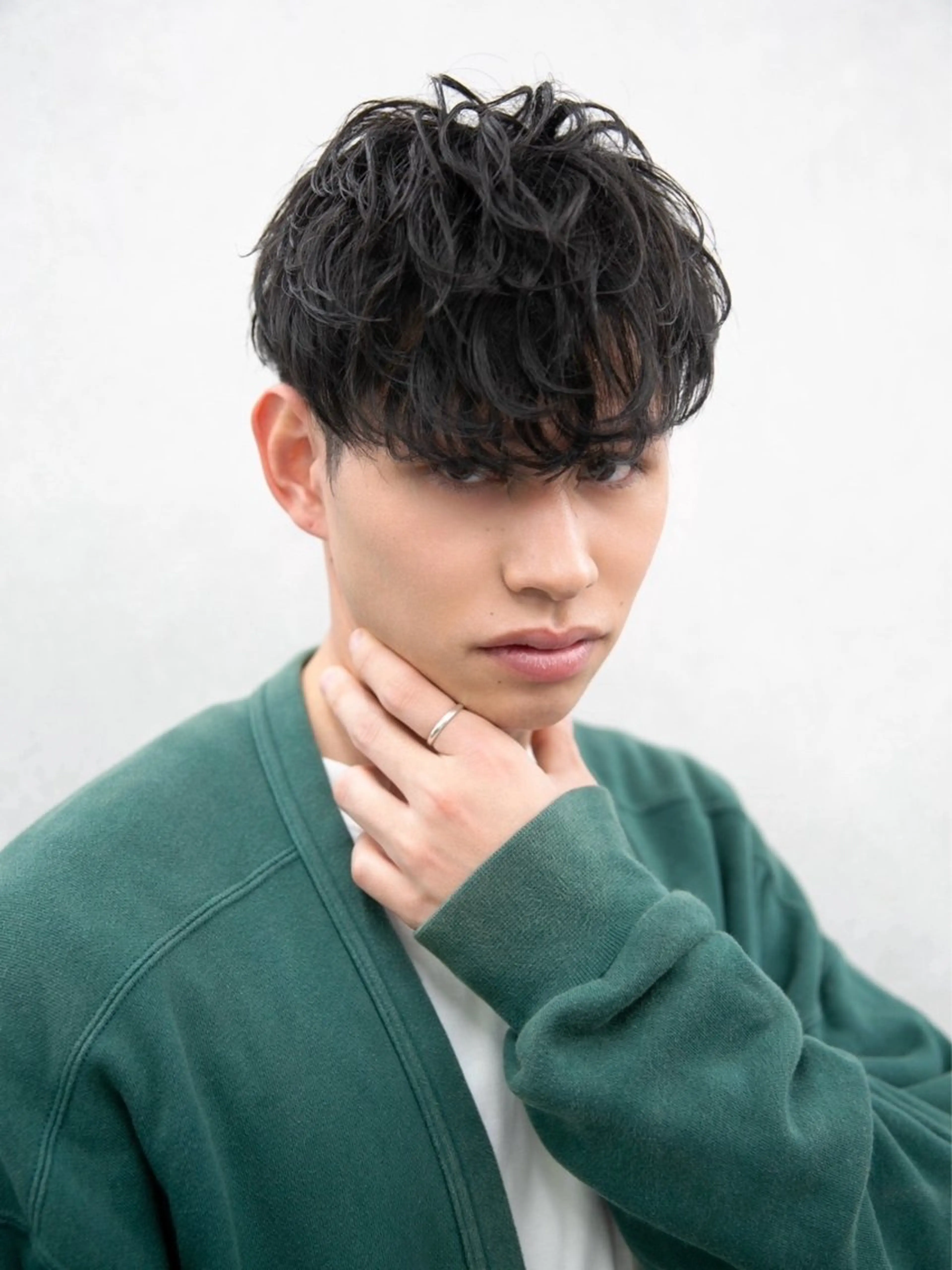 ショート カット パーマ ✨️センターパート/ 曲がる縮毛矯正✨️のヘアスタイル