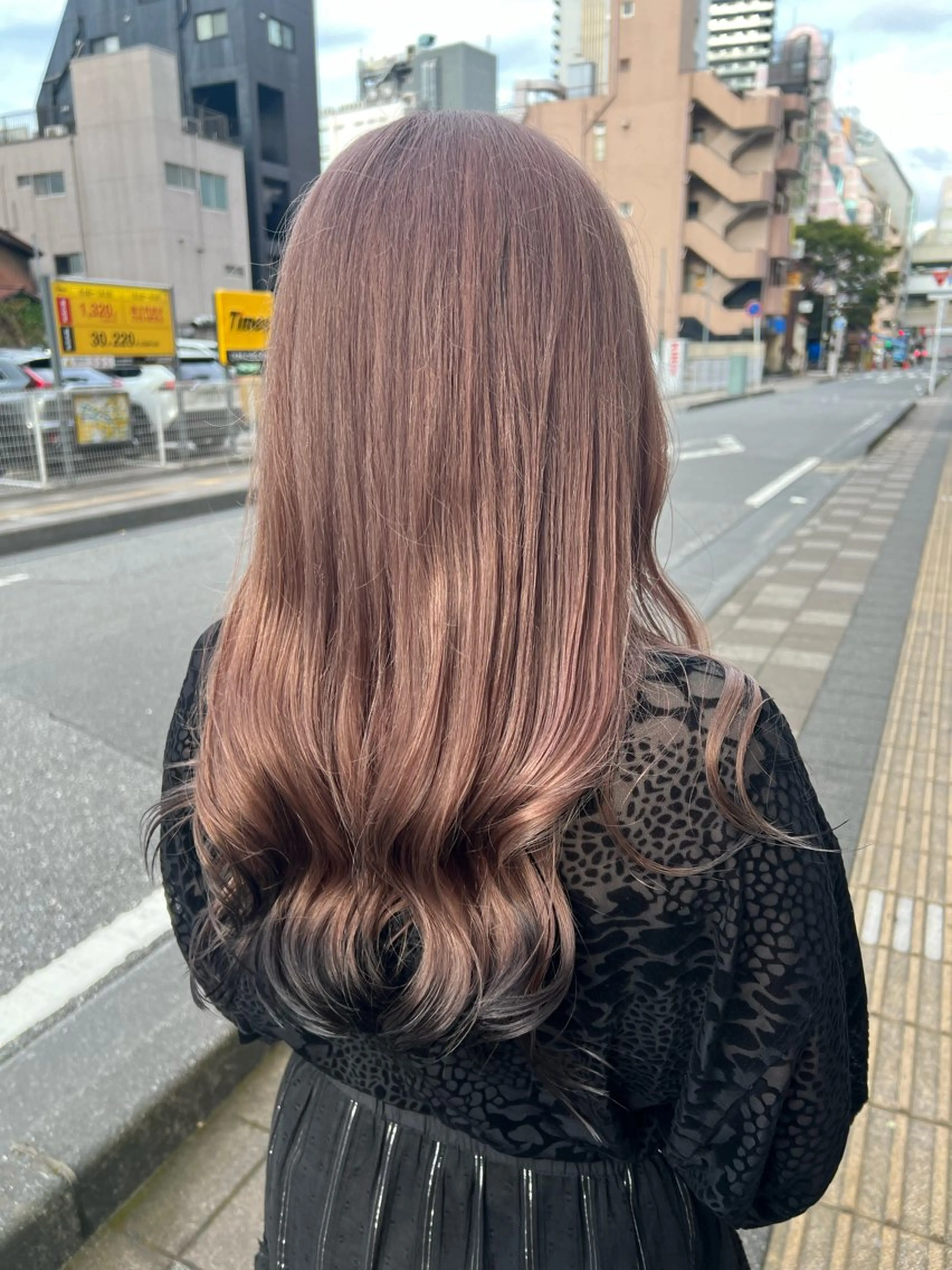 🐩 cut + care bleach + treatment🐩 design+￥3,000の写真