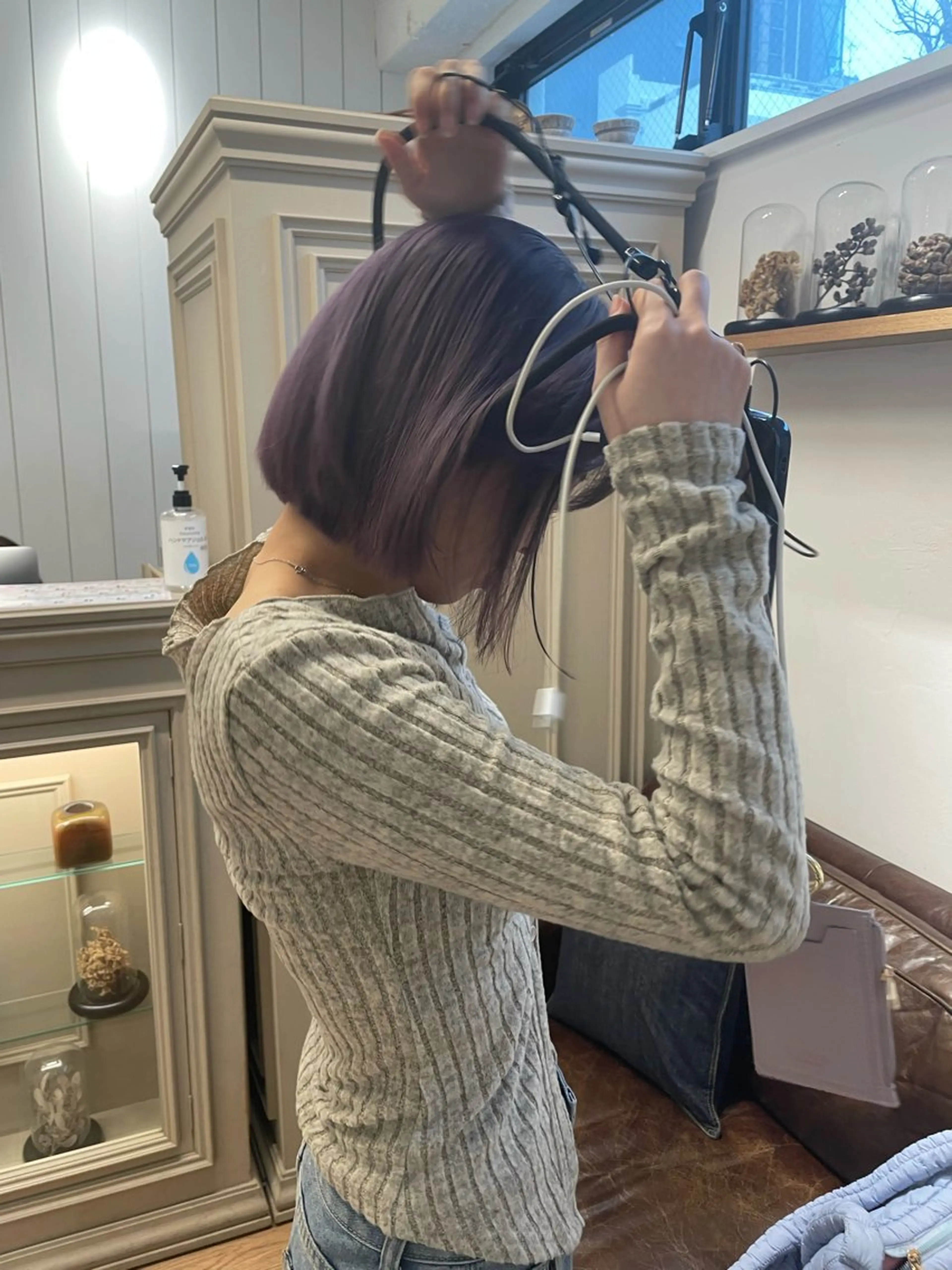 ショート カラー カット ヘアカラー ミルクティー× グレージュMOMOのヘアスタイル