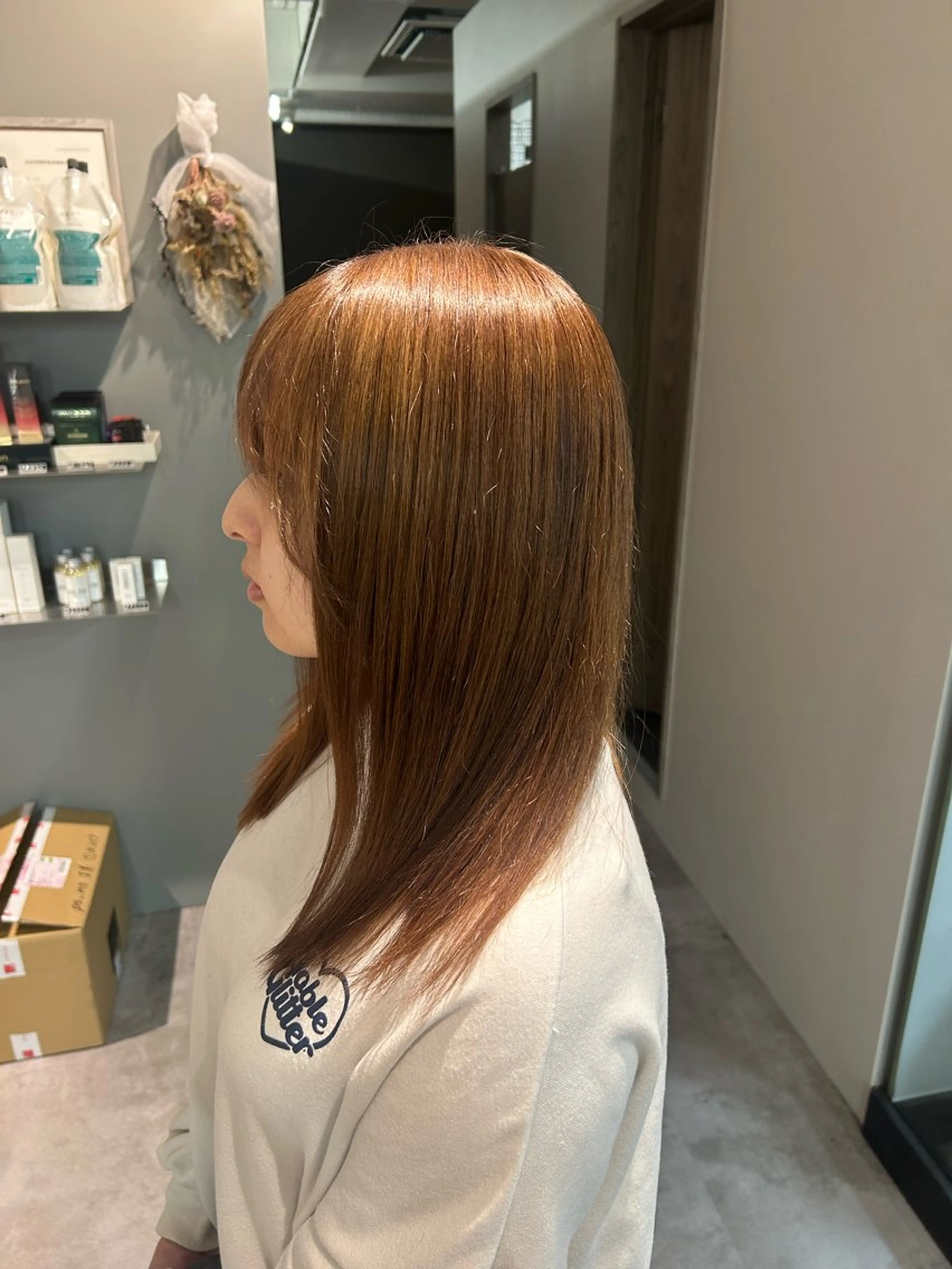 ロング カラー ベージュカラー ダブルカラー やの ゆきなのヘアスタイル