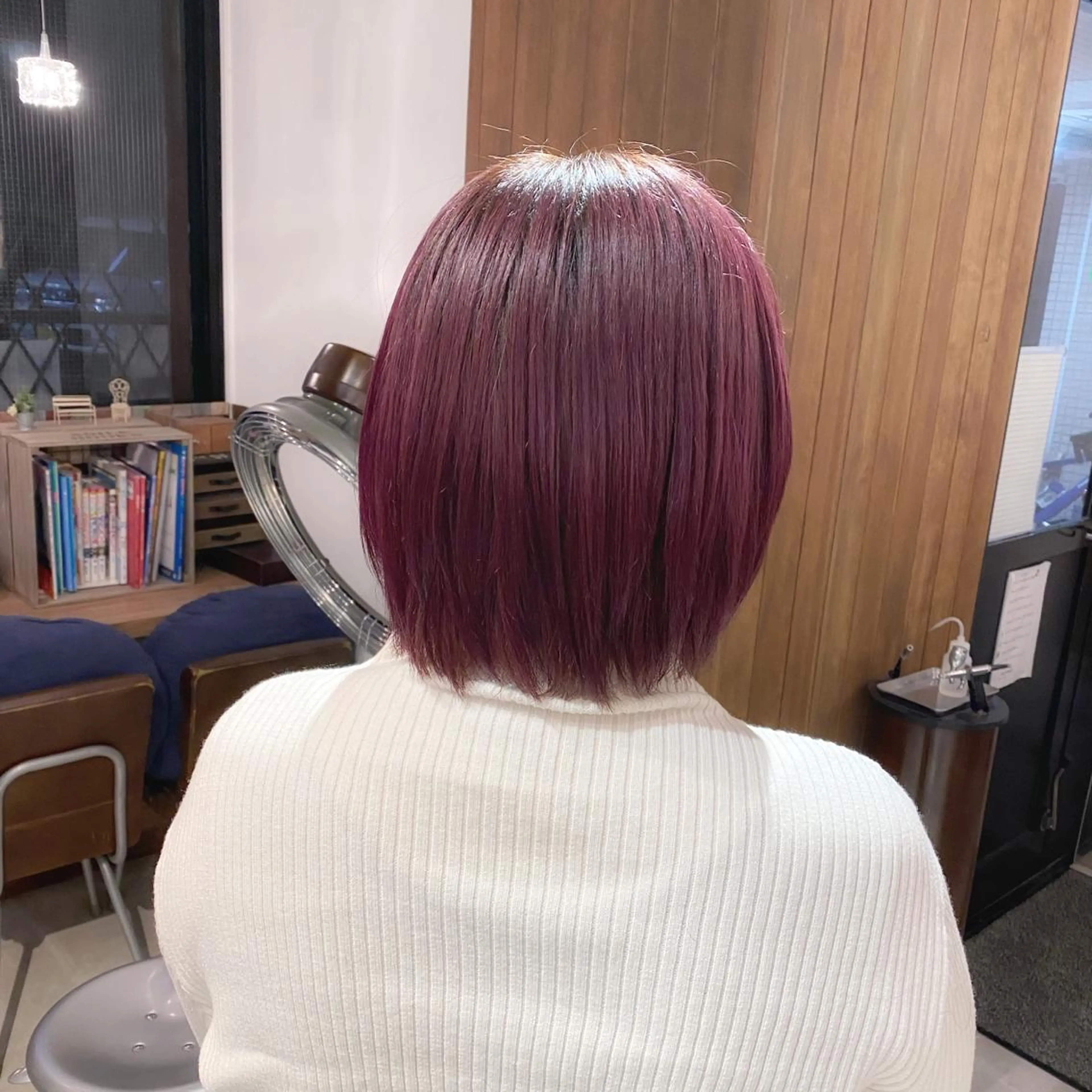 ショート カラー ピンクカラー ピンクパープル パープルカラー ボブ 顔周りカット 髪質改善特化 安東駿介のヘアスタイル