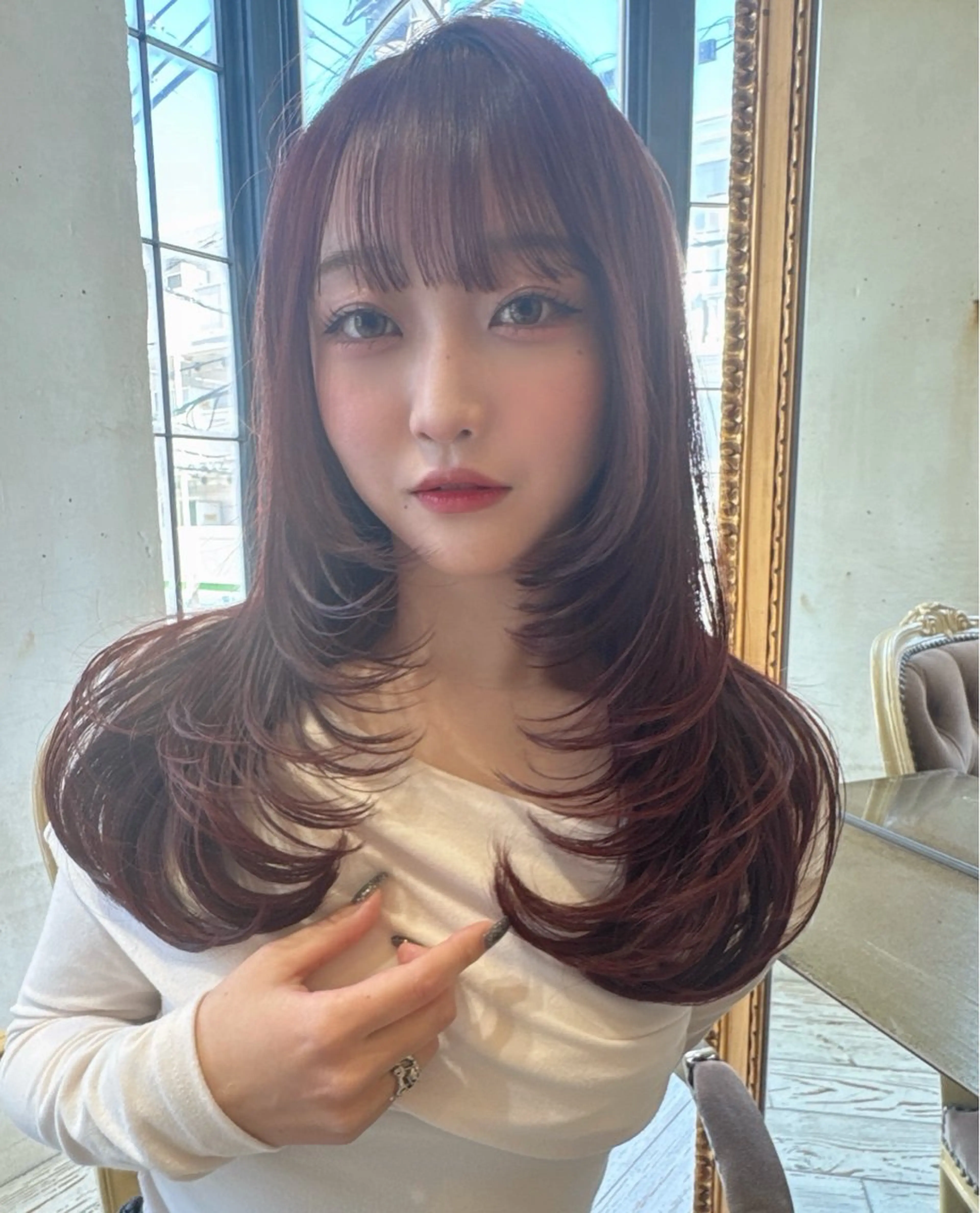 ロング 小村 理音のヘアスタイル