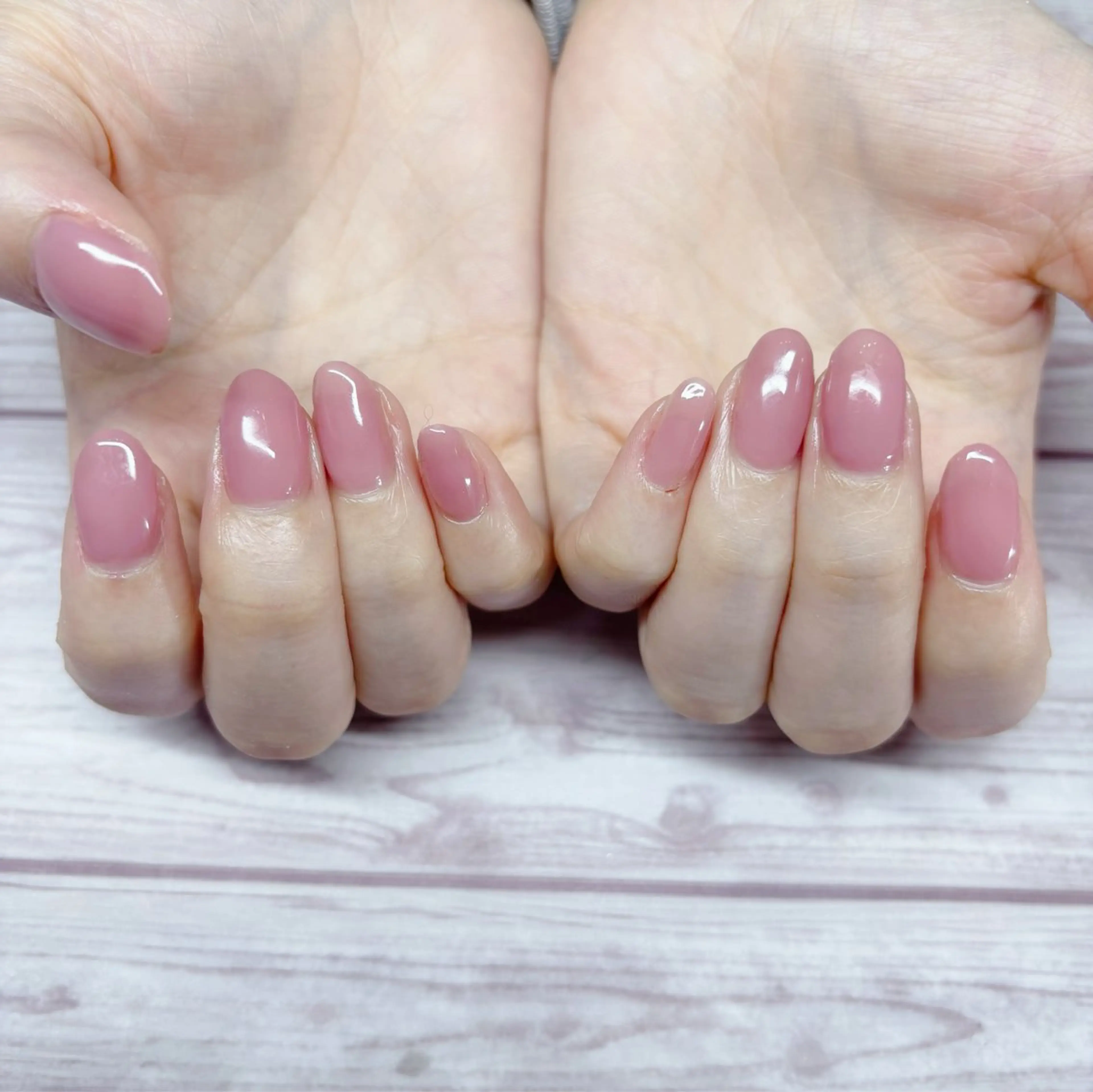 ネイル ワンカラーネイル MYu Beauty Salon  MAIのネイルデザイン