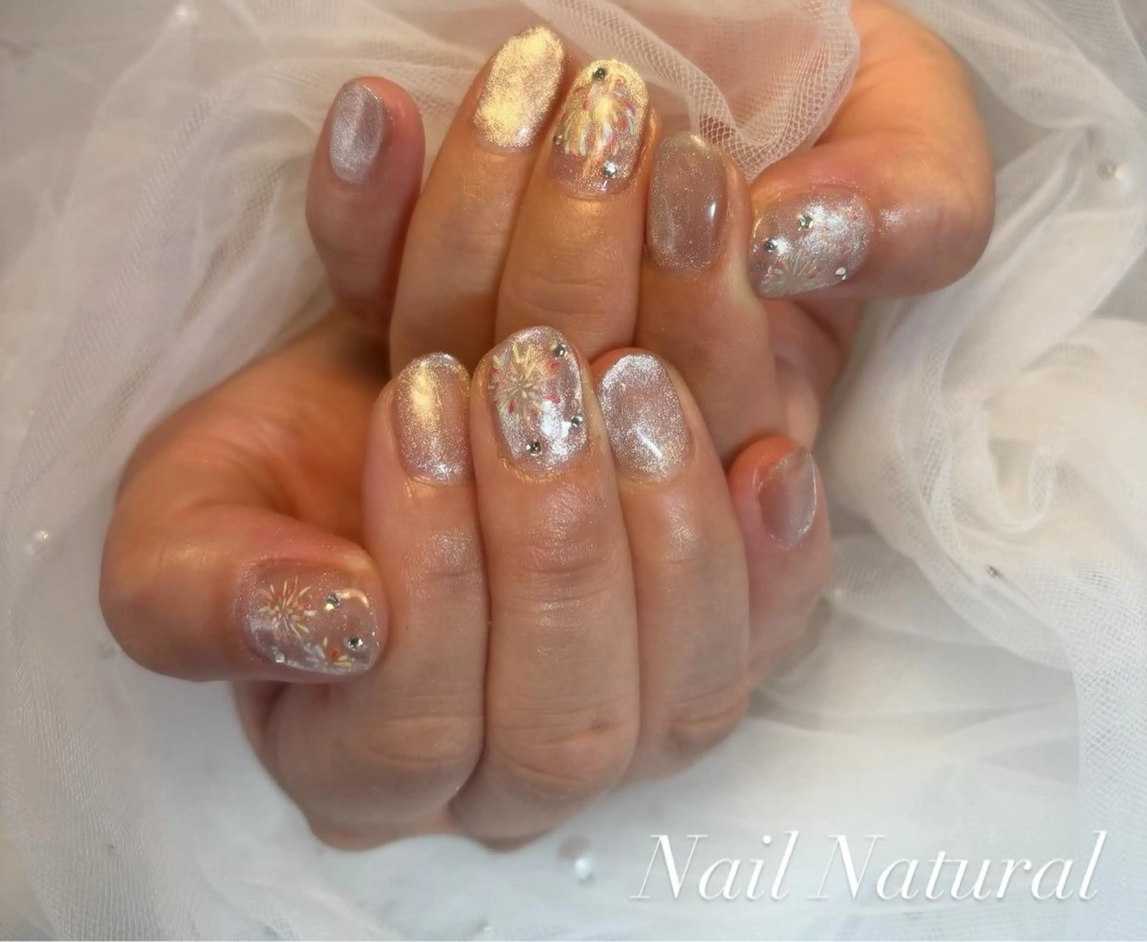ネイル フラッシュネイル フットネイル フレンチネイル ジェルネイル ガラスフレンチ ハンドネイル Nail salon Natulalのネイルデザイン