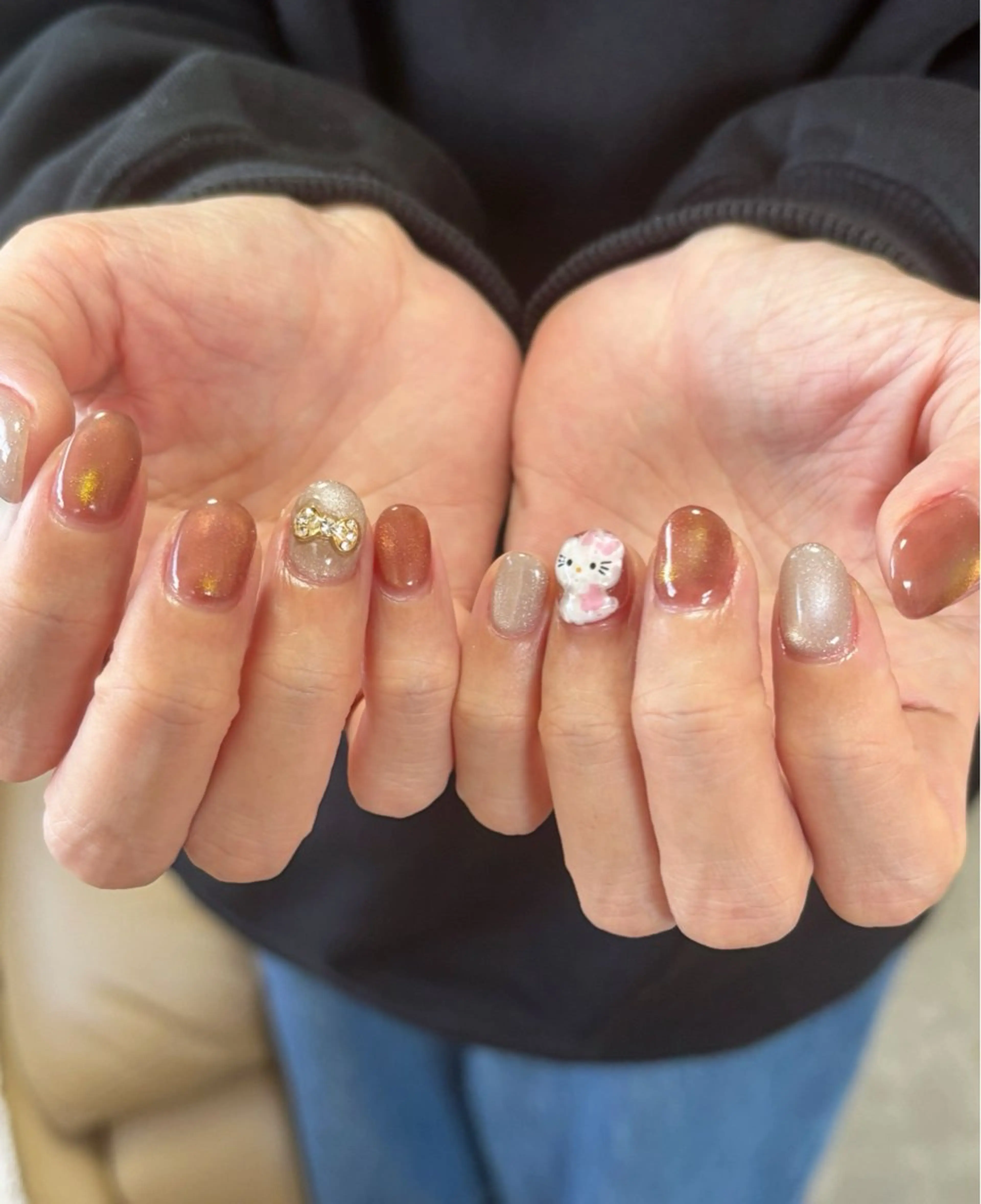 ネイル ブラウン ジェルネイル キラキラネイル マグネットネイル ニュアンスネイル ハンドネイル tamu nail 　金町のネイルデザイン