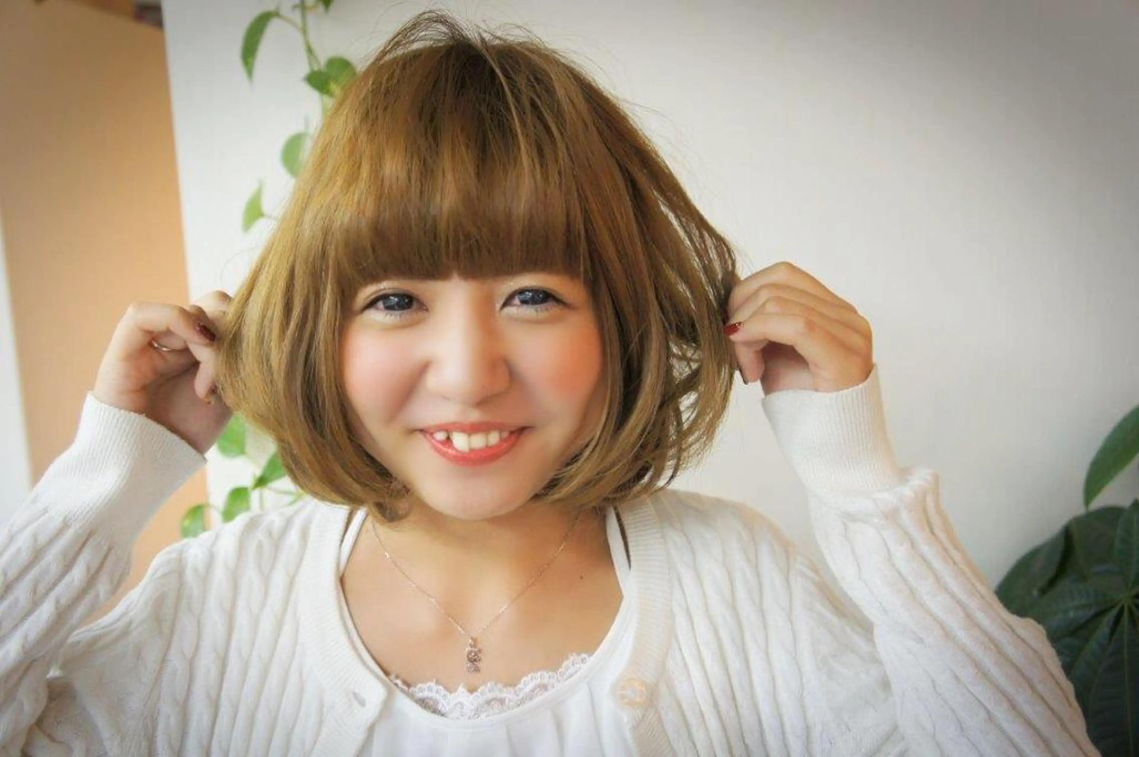 ショート カラー 大島 智志のヘアスタイル