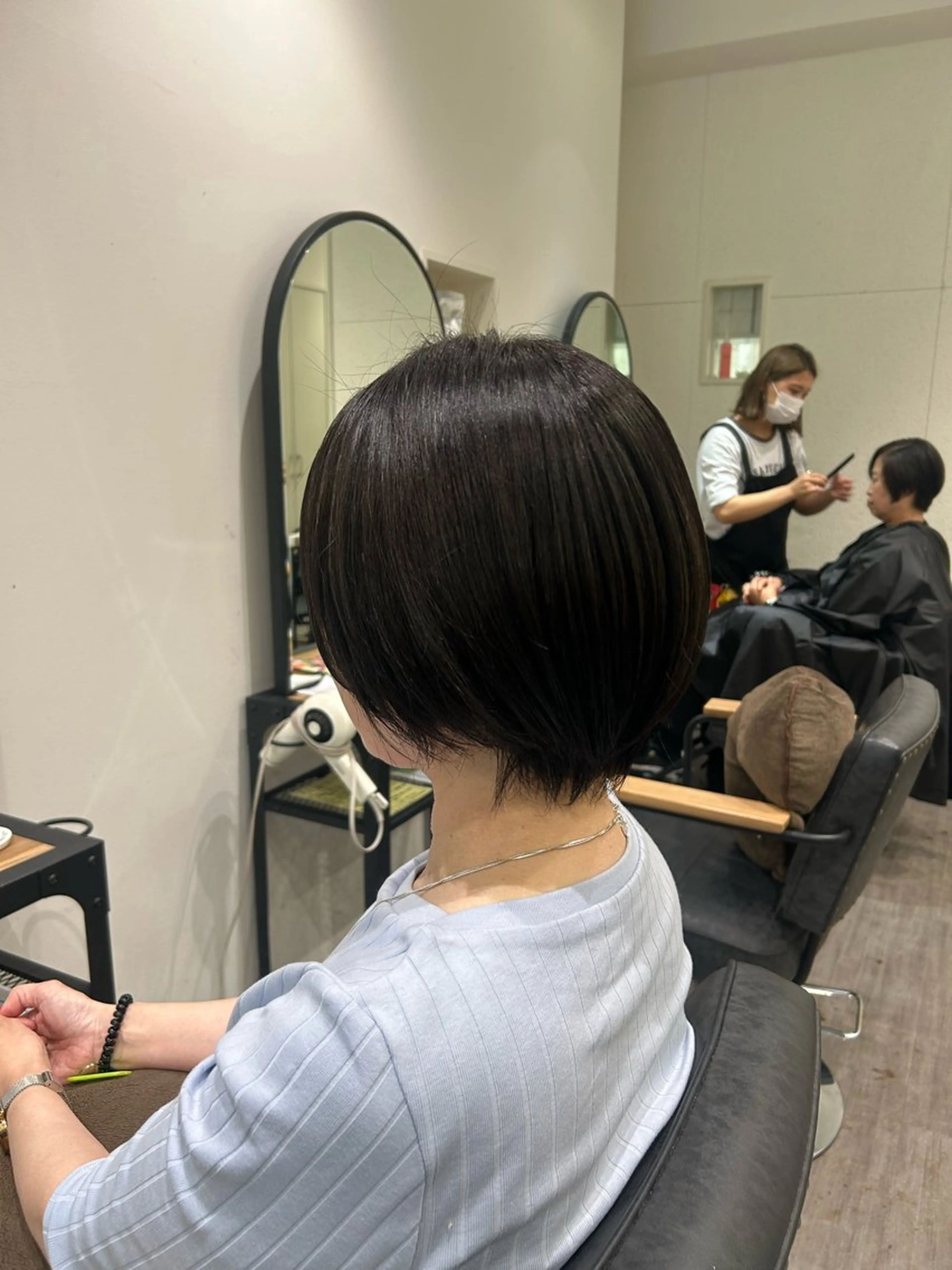 ショート カラー ヘアカラー トリートメント cocotte 💟草間紫音💟のヘアスタイル