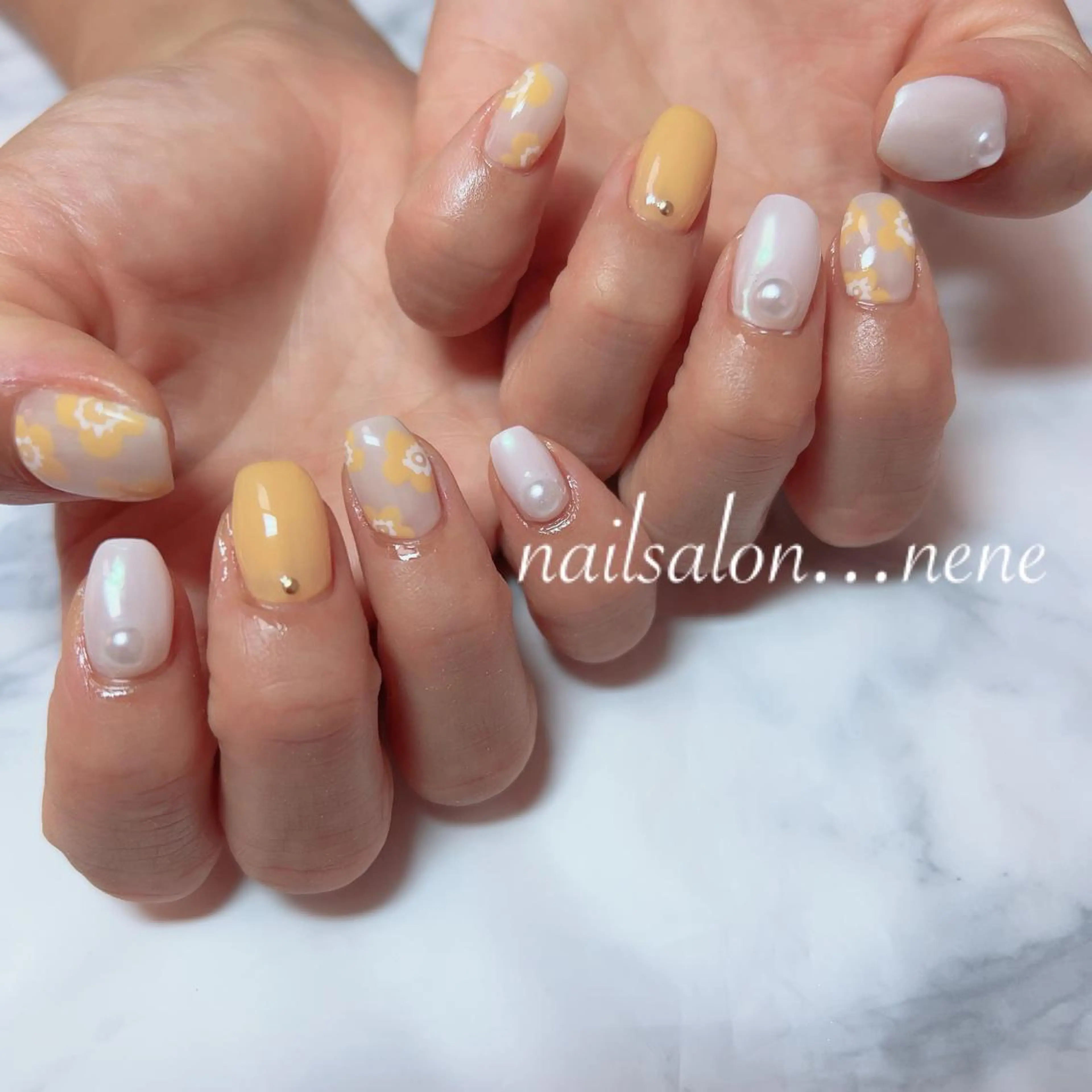 ネイル フラワーネイル nailsalon ...neneのネイルデザイン