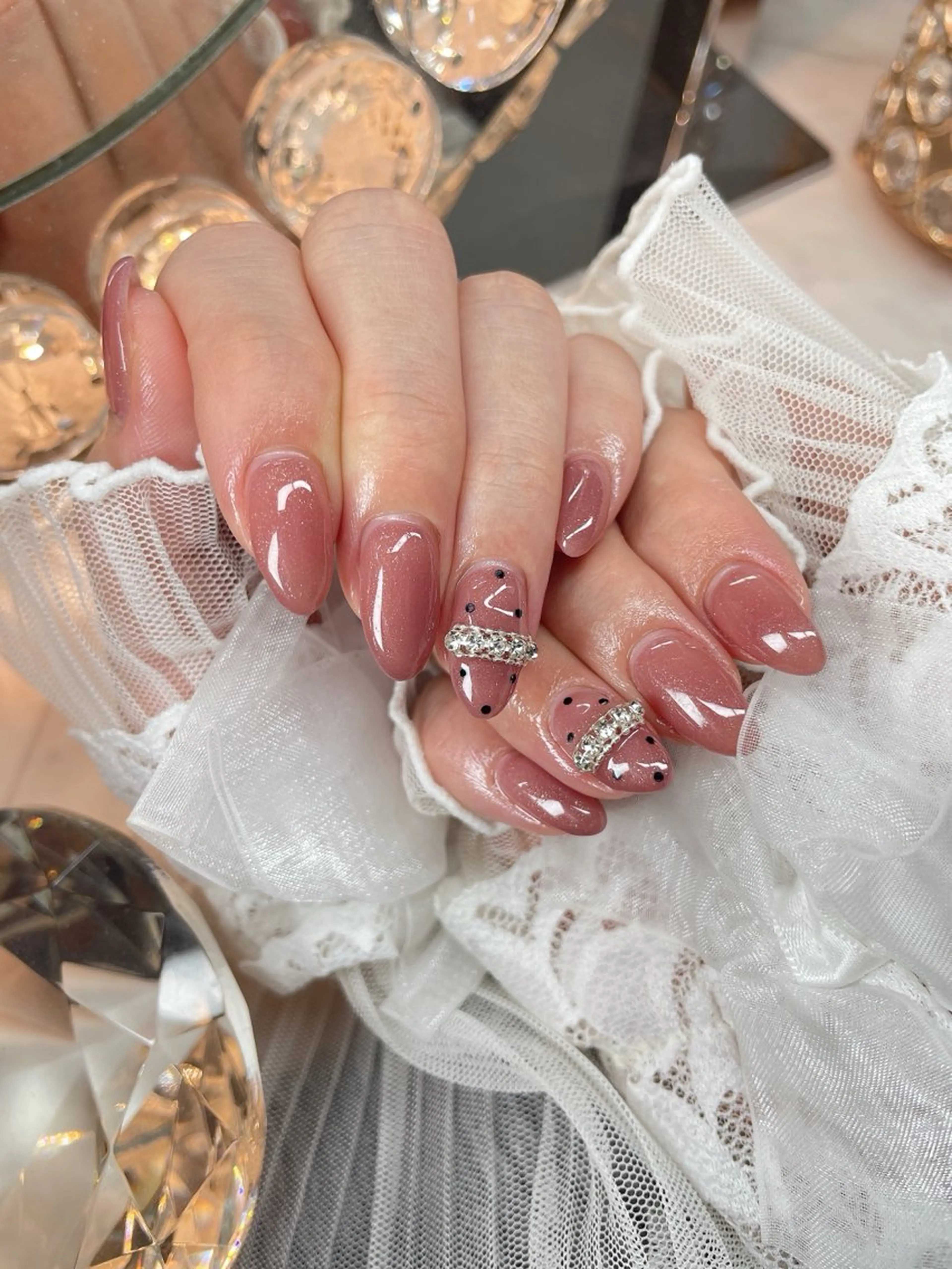 ネイル 23時まで❤︎韓国、 ワンホンネイルのネイルデザイン