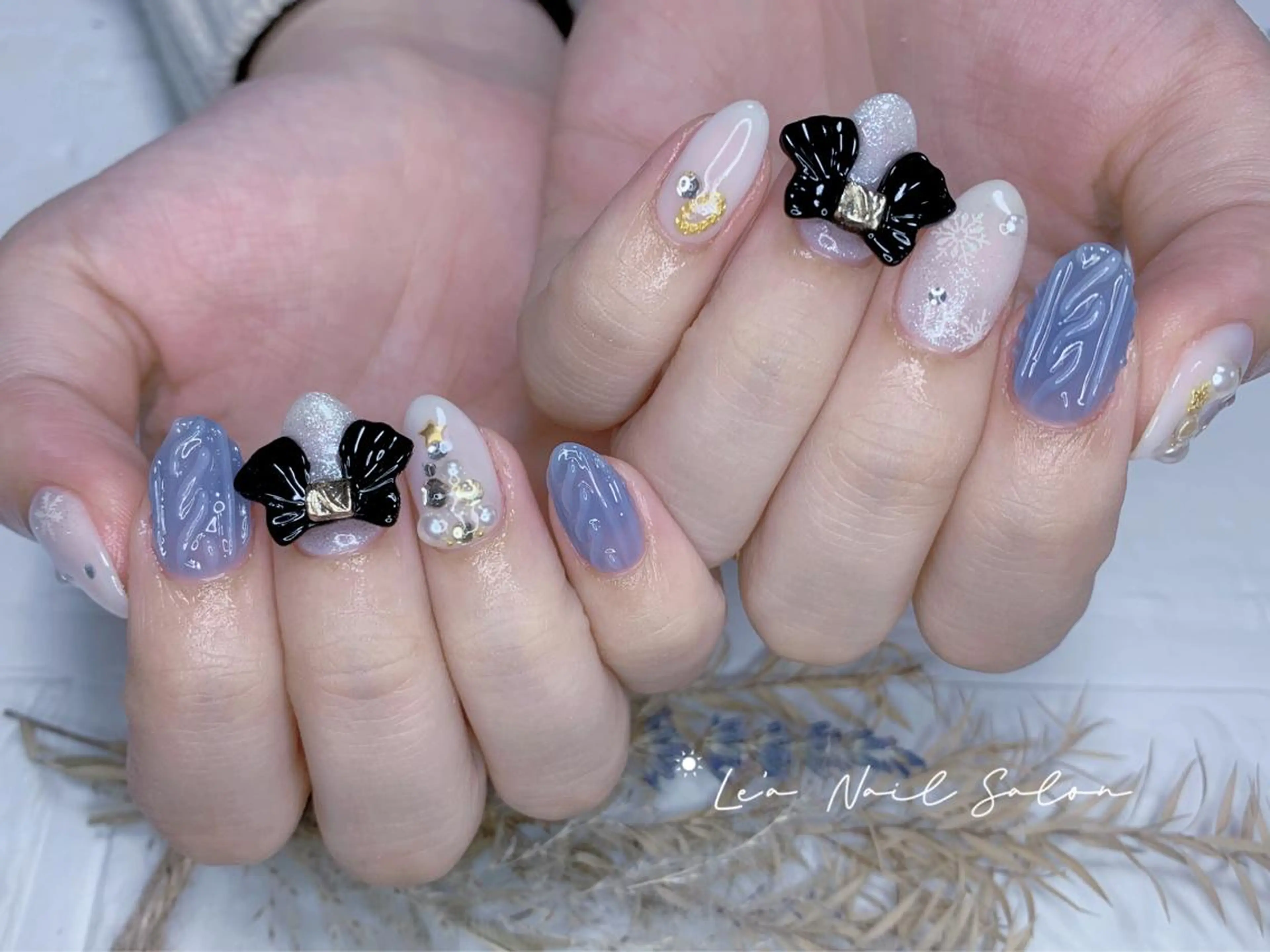 ショート カラー ネイル Le’a NailSalonのネイルデザイン