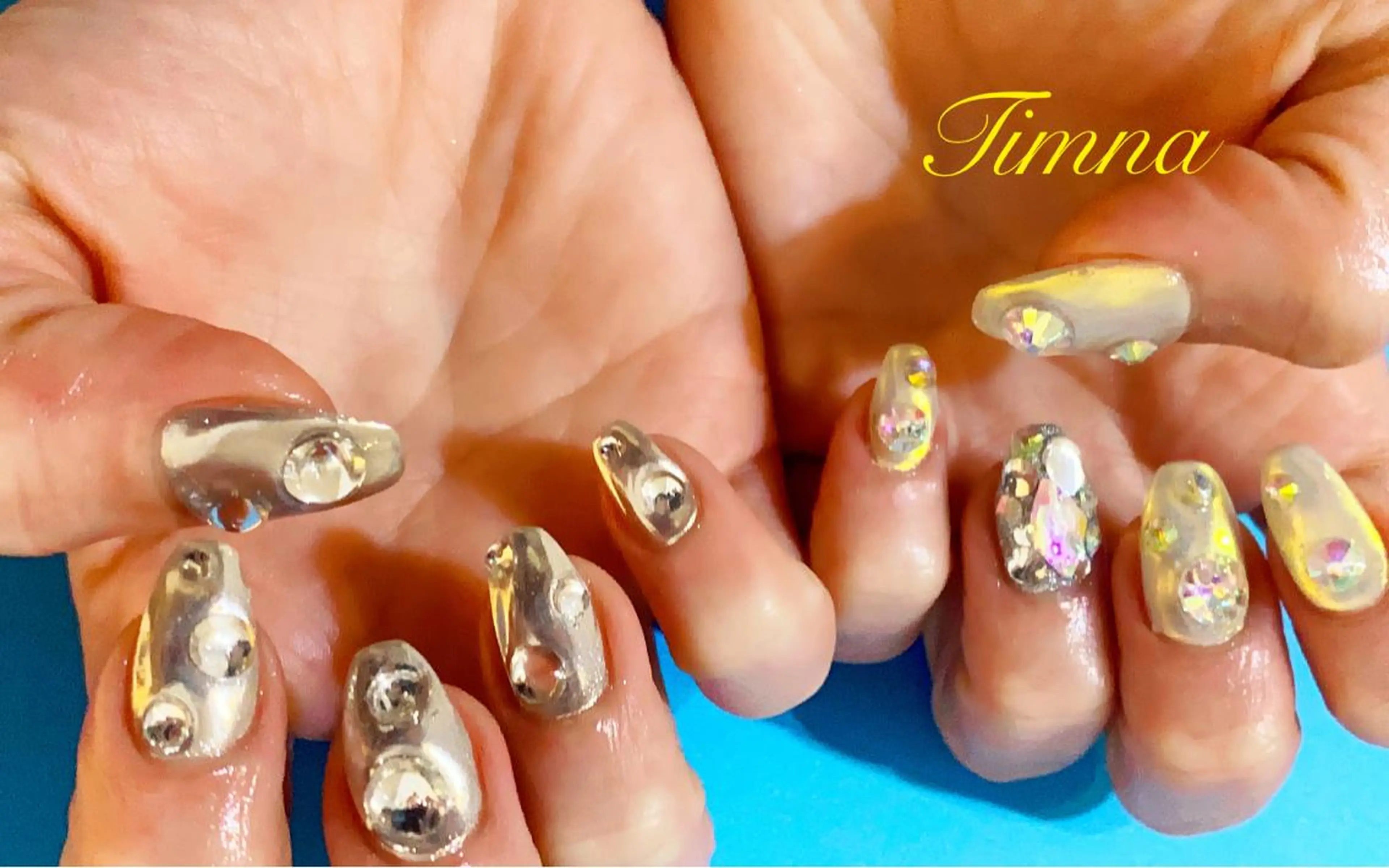 ミディアム ハンドネイル NAILSALON 🍔Timna🍟のネイルデザイン