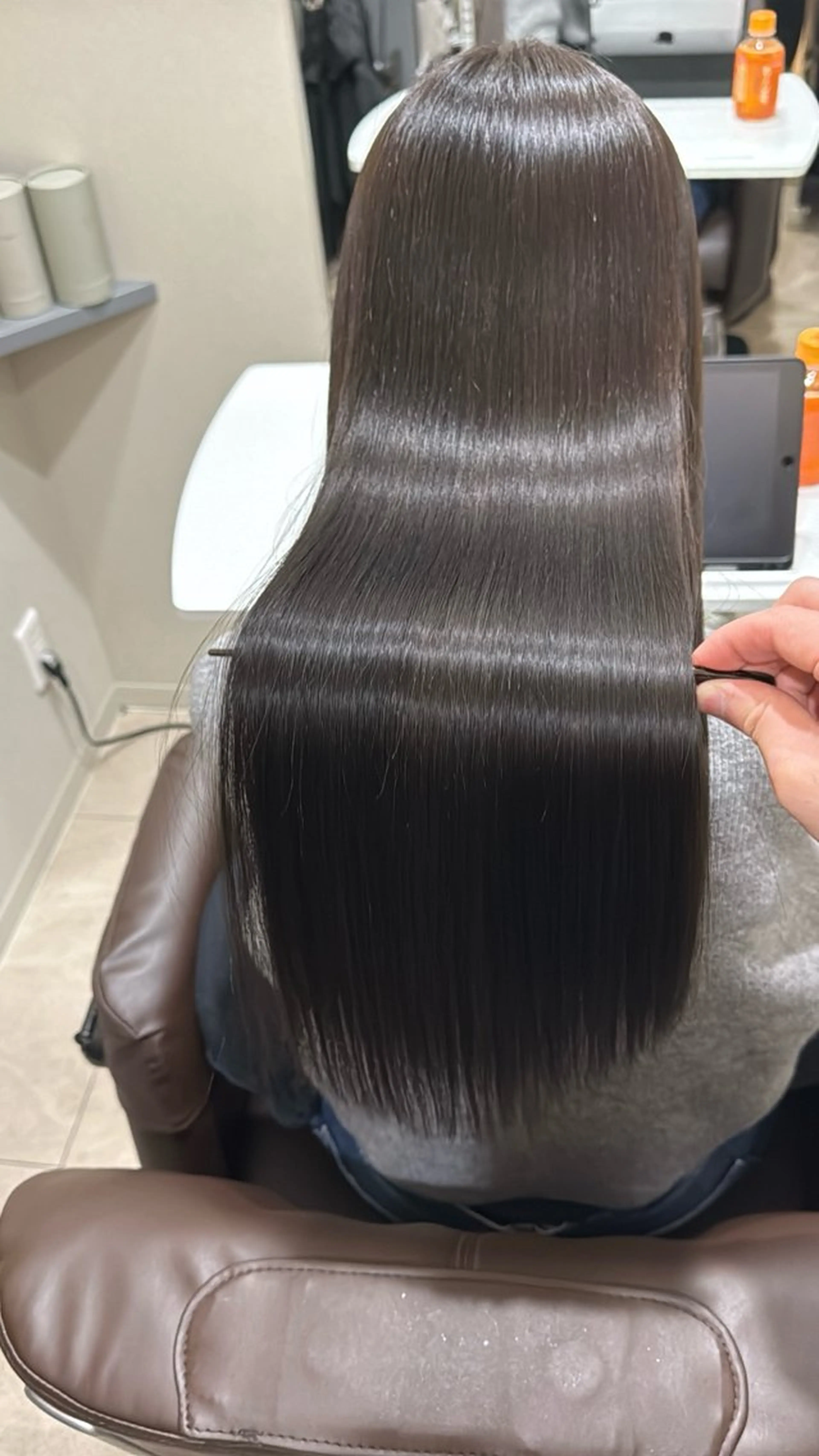 ロング 髪質改善 縮毛矯正 トリートメント カット ヘアカラー トリートメント 町田縮毛矯正特化✨ 尾登 啓介のヘアスタイル