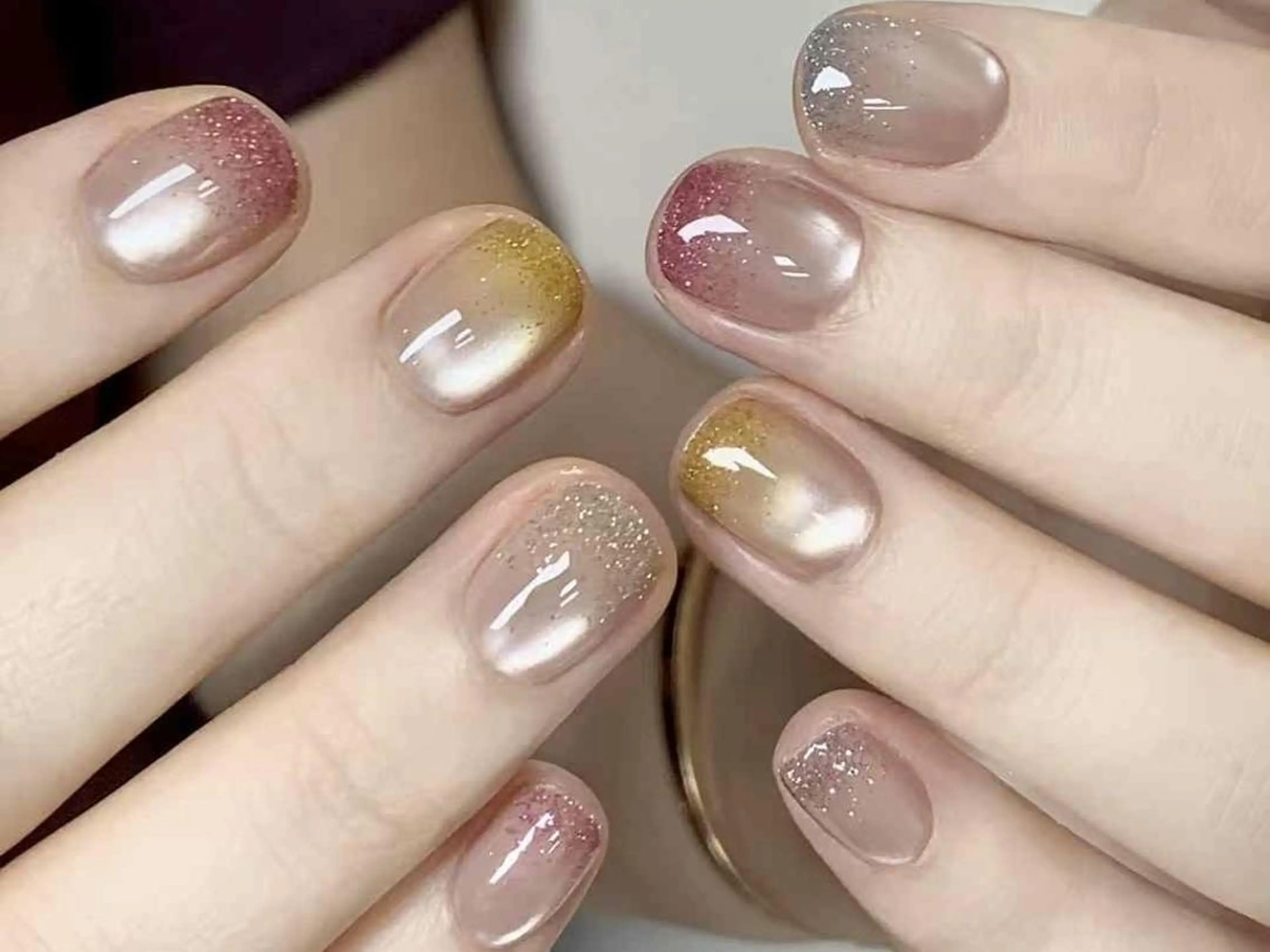 ネイル アートネイル オーロラネイル ガーリー キラキラネイル 韓国ネイル One plus StudioNailのネイルデザイン