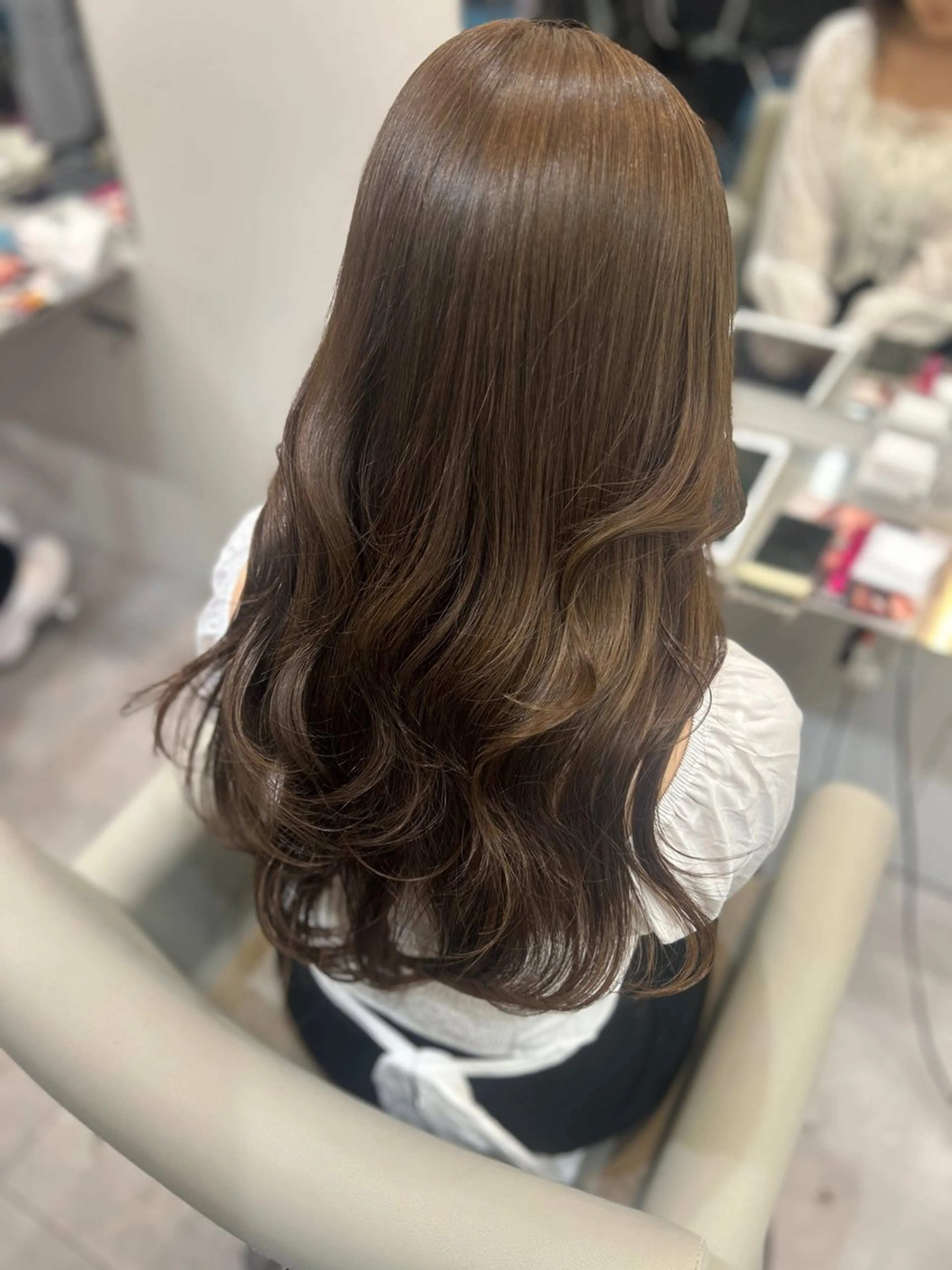 ロング カラー amane໒꒱うる艶 ブリーチ透明感カラーのヘアスタイル