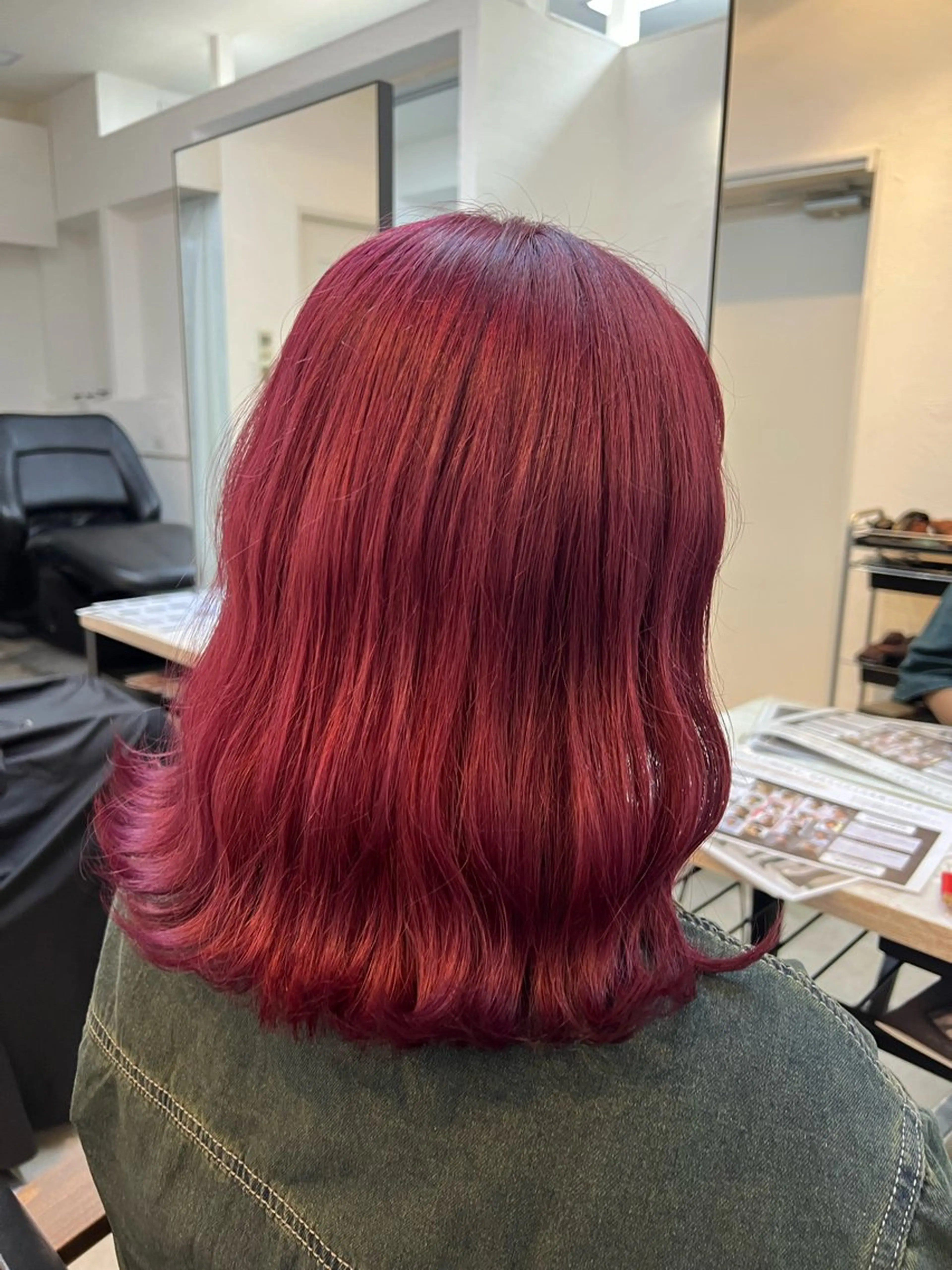 ミディアム カラー 🥀韓国ヘア🥀 宮津真菜のヘアスタイル