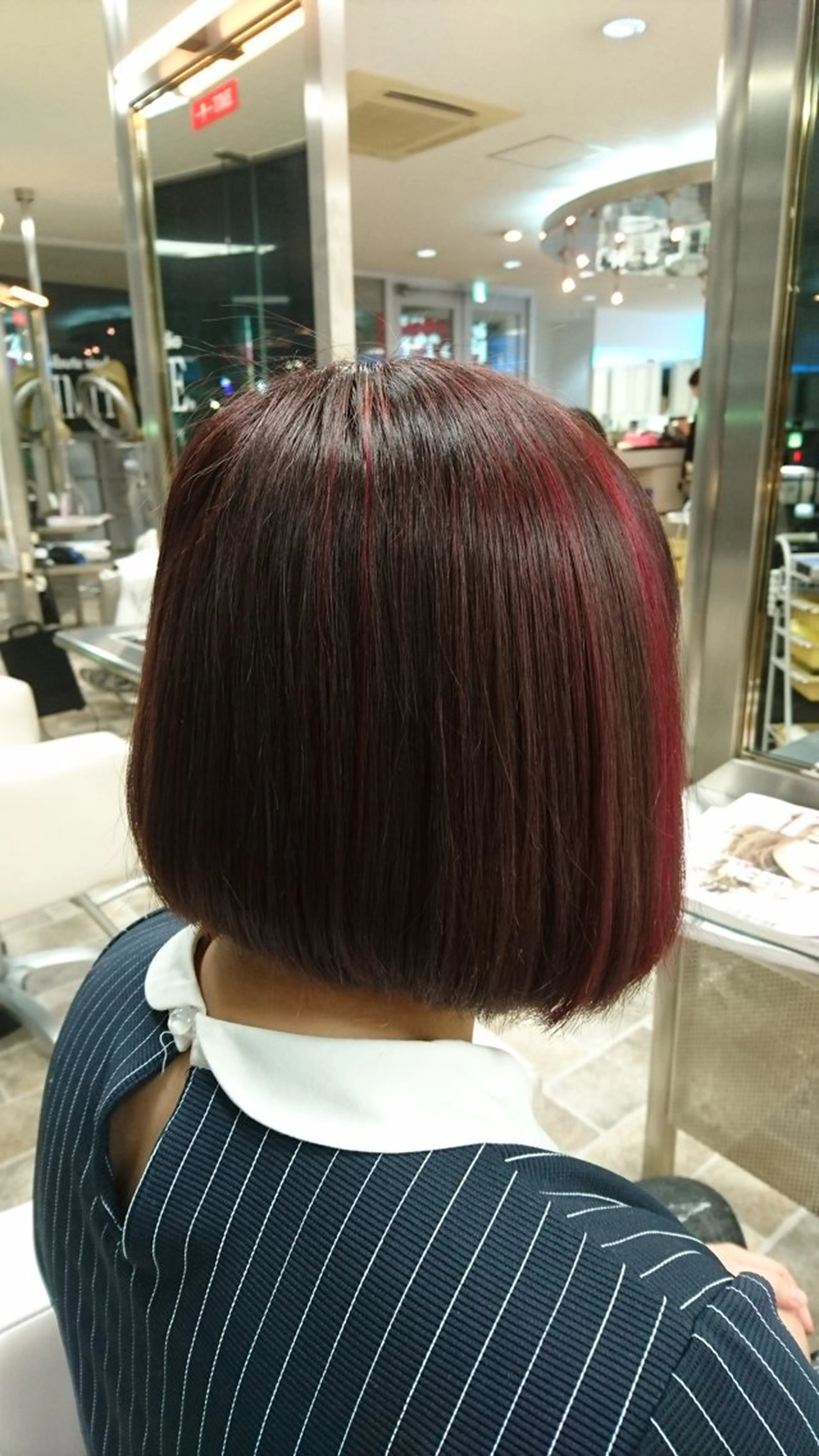 ミディアム カラー hum立川 水野由香のヘアスタイル