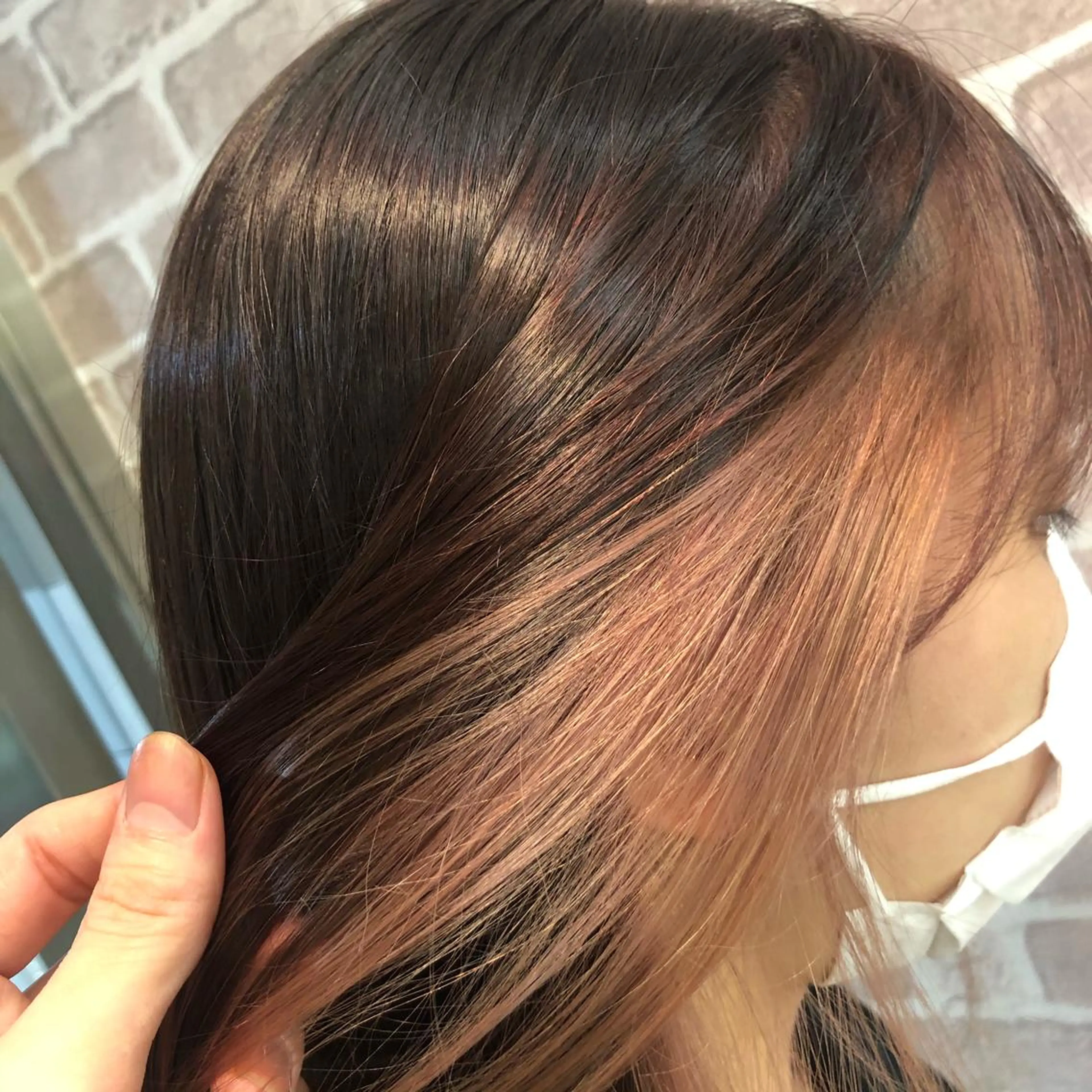 ミディアム カラー ベージュカラー イヤリングカラー ピンクカラー ピンクベージュ 齋藤 尋真のヘアスタイル