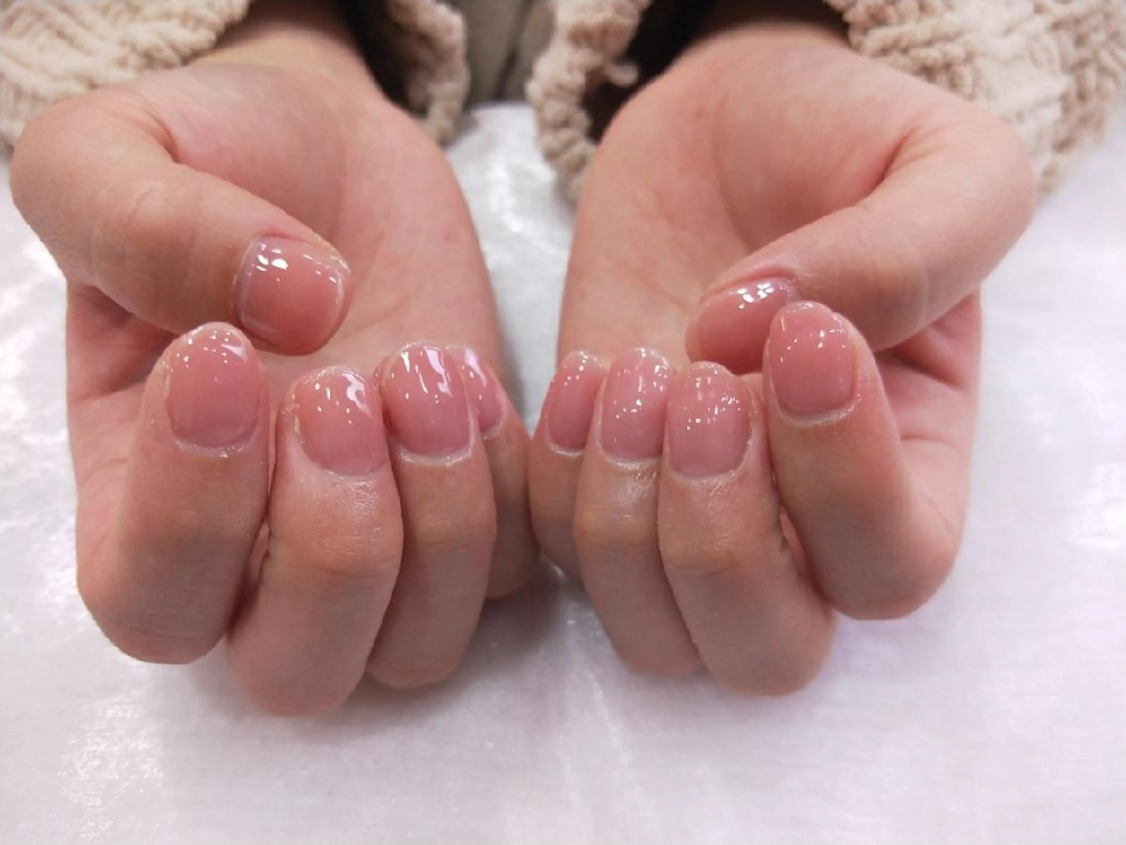 ネイル ハンドネイル ハンドケア R'well所属・はばすみれ🎀ﾈｲﾙ 光ﾌｪｲｼｬﾙ ﾍｱのネイルデザイン