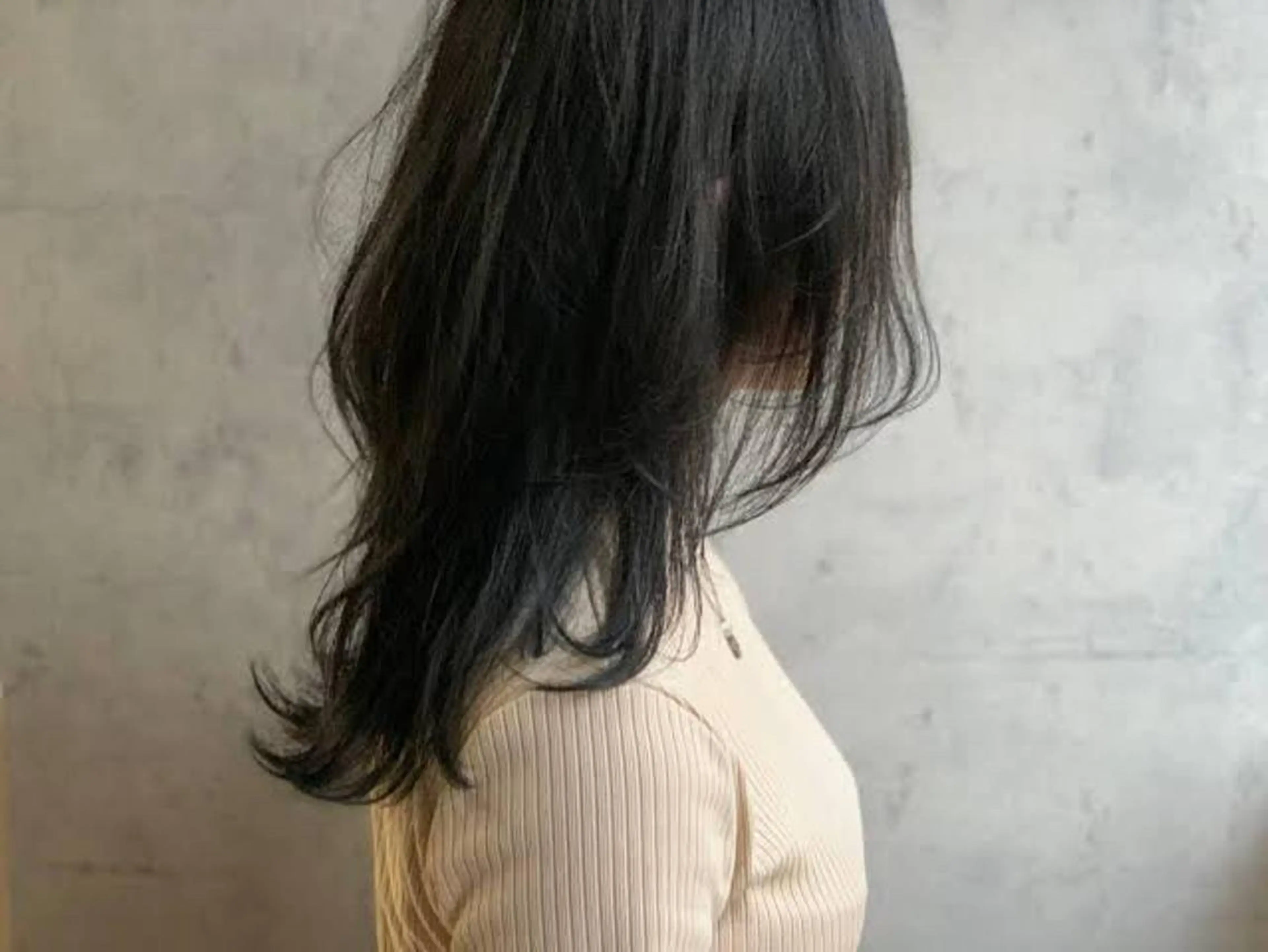 ロング ロングレイヤー レイヤーカット ロング ボブカット 佐々木 祐太のヘアスタイル