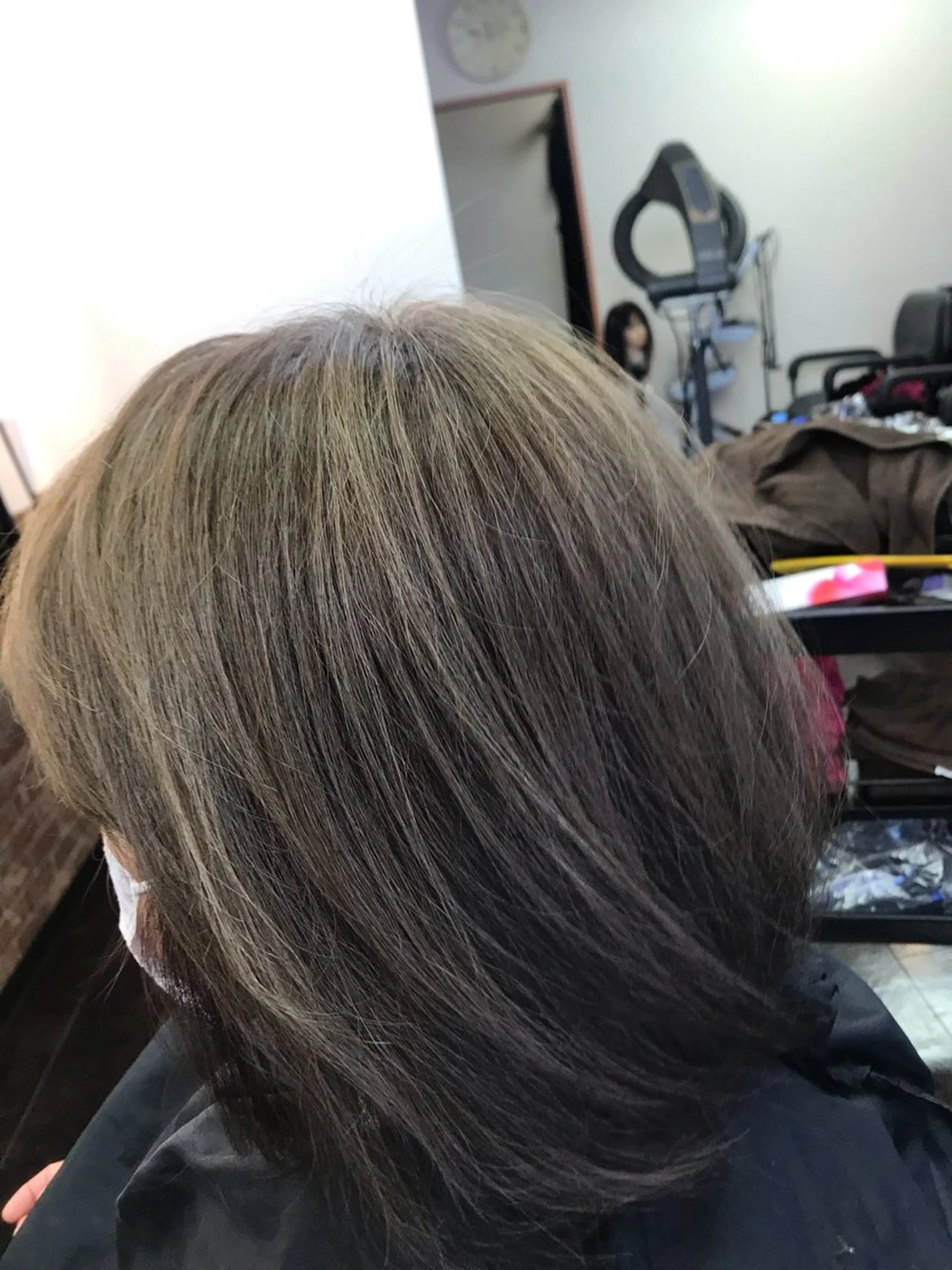 ショート カラー 桧山 真のヘアスタイル