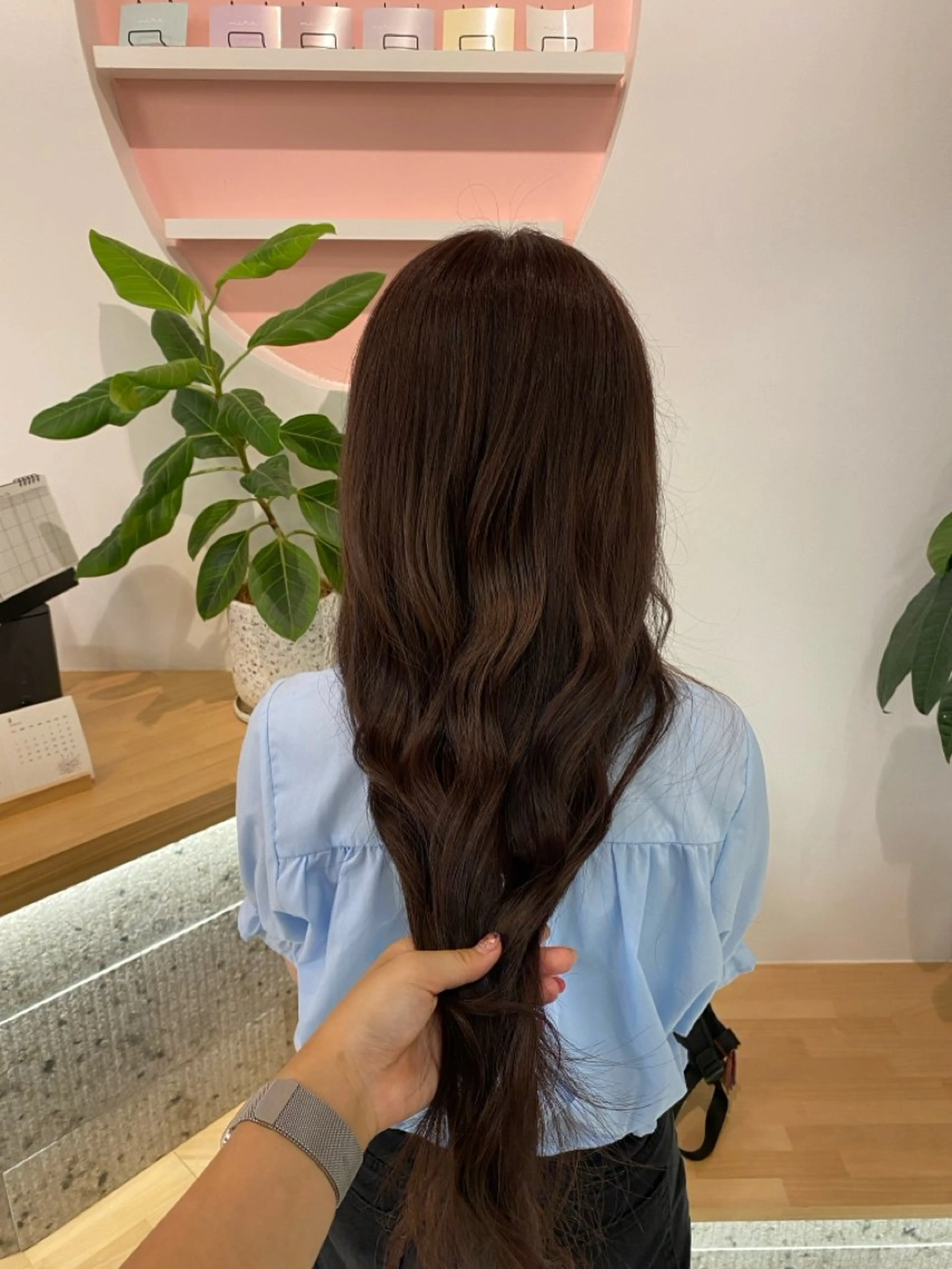 ロング カラー ブラウンカラー 透明感カラー ラベンダーカラー yuka/ ヘアセットのヘアスタイル