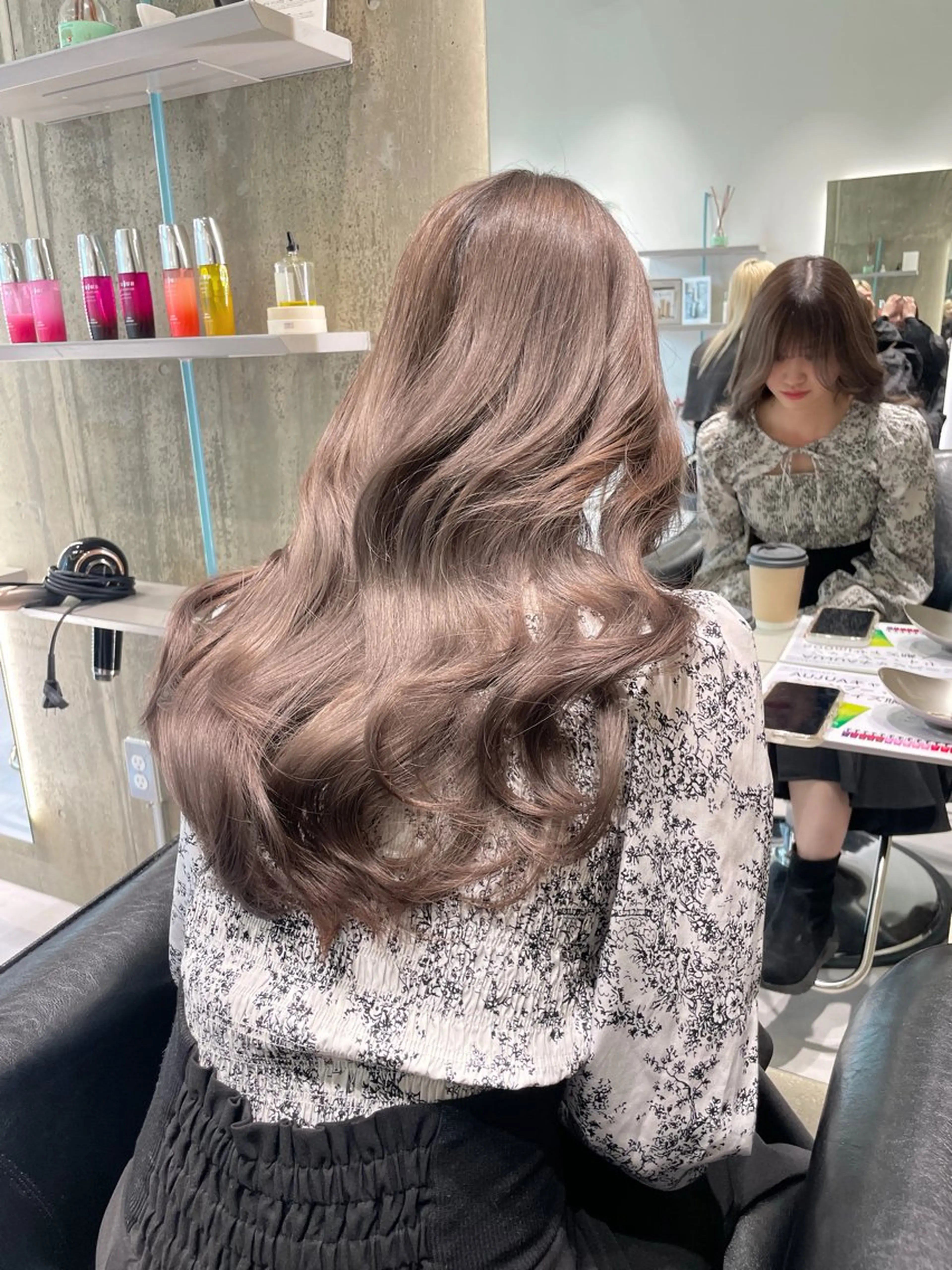 ロング カラー ブリーチ カット ヘアカラー トリートメント 寺島 圭人のヘアスタイル