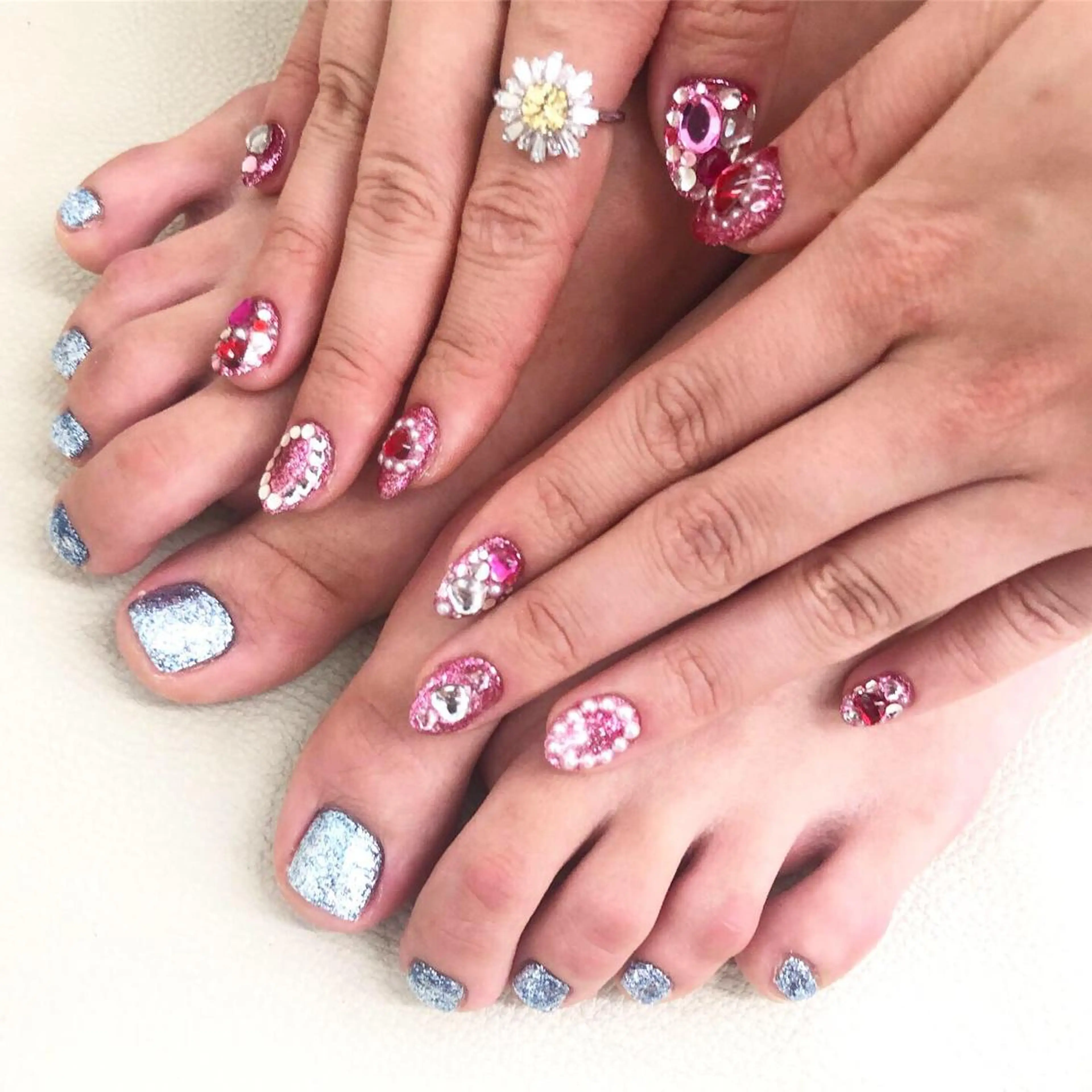 ネイル フットネイル ワンカラーネイル Minami 🍓のネイルデザイン