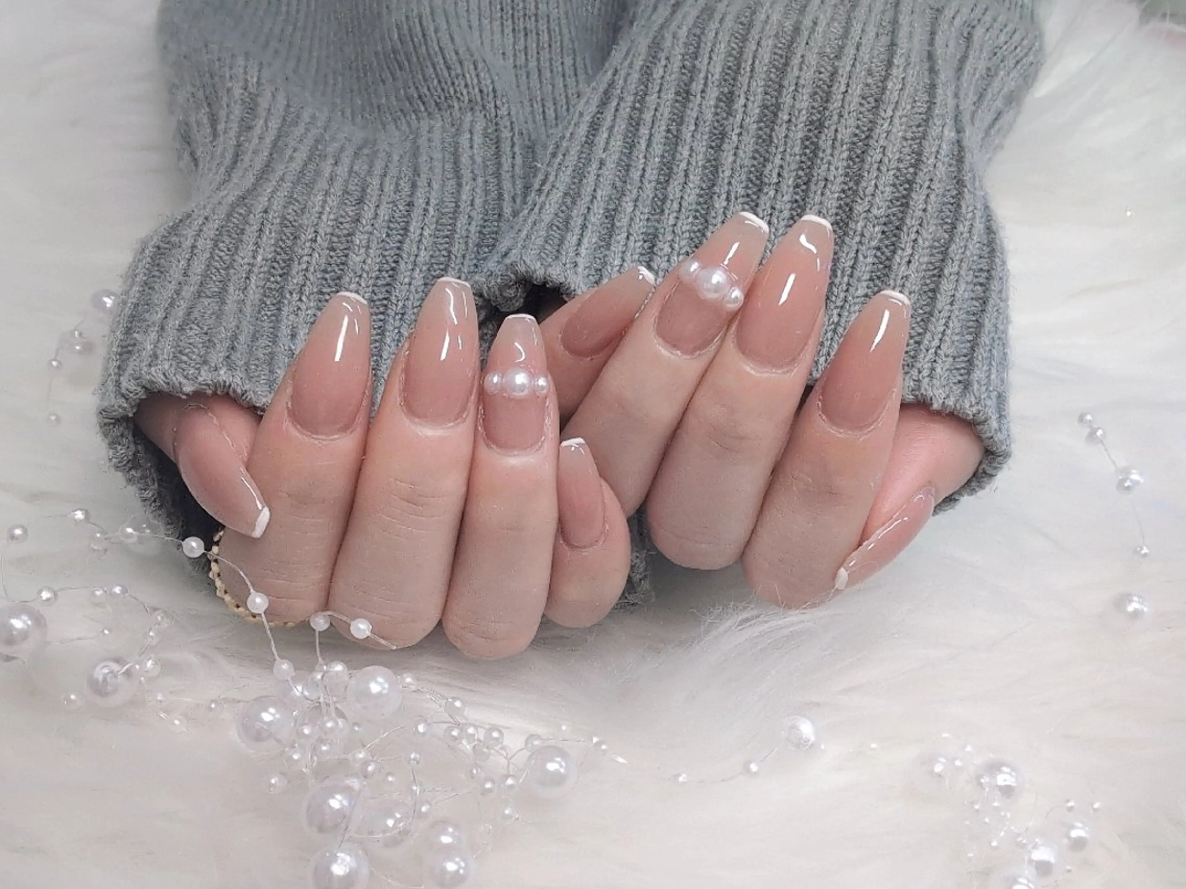 ネイル チークネイル 成人式 長さ出し フラッシュネイル フレンチネイル Chouette Nailのネイルデザイン
