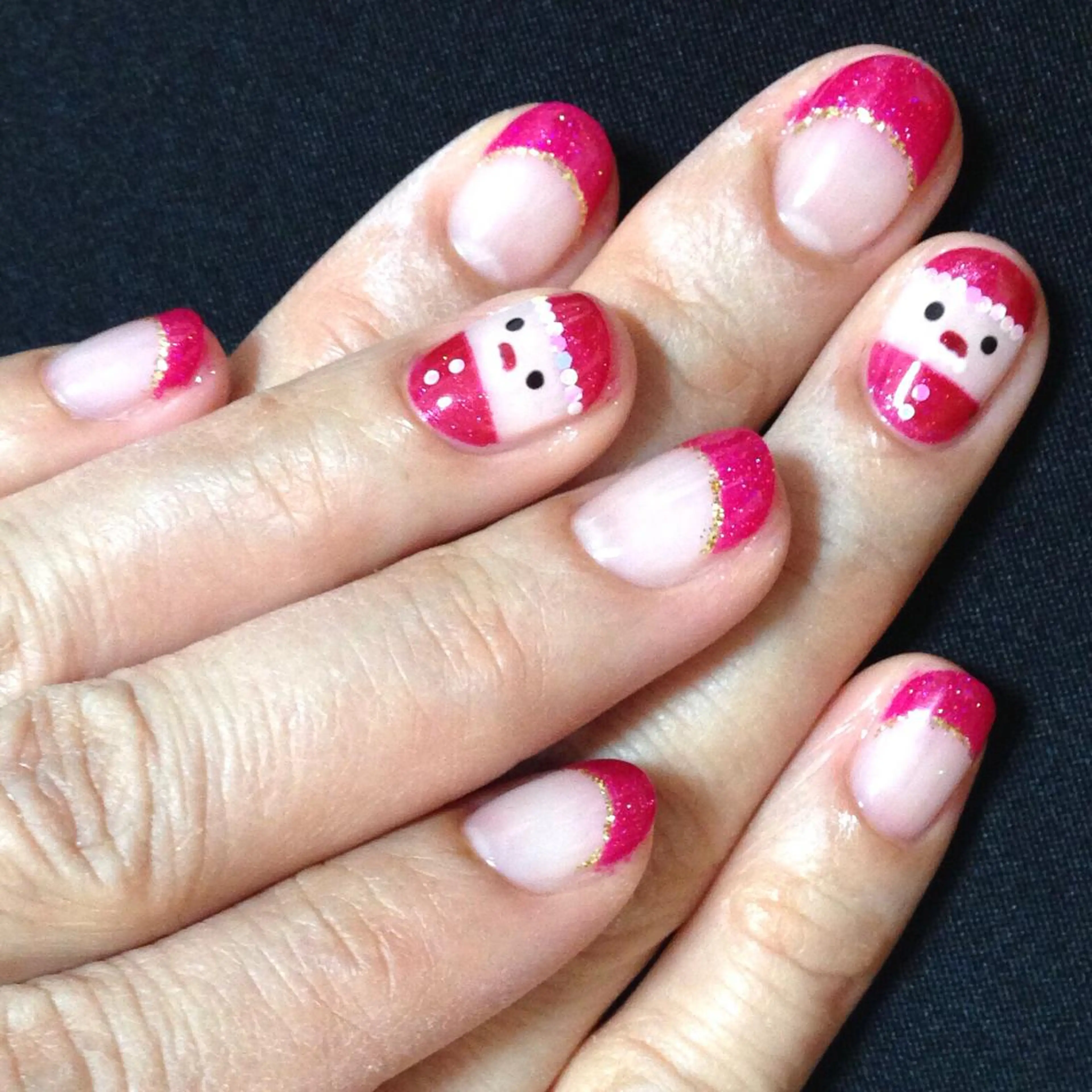 ネイル アートネイル フレンチネイル 赤色 冬ネイル クリスマス ステラ marikominoのネイルデザイン
